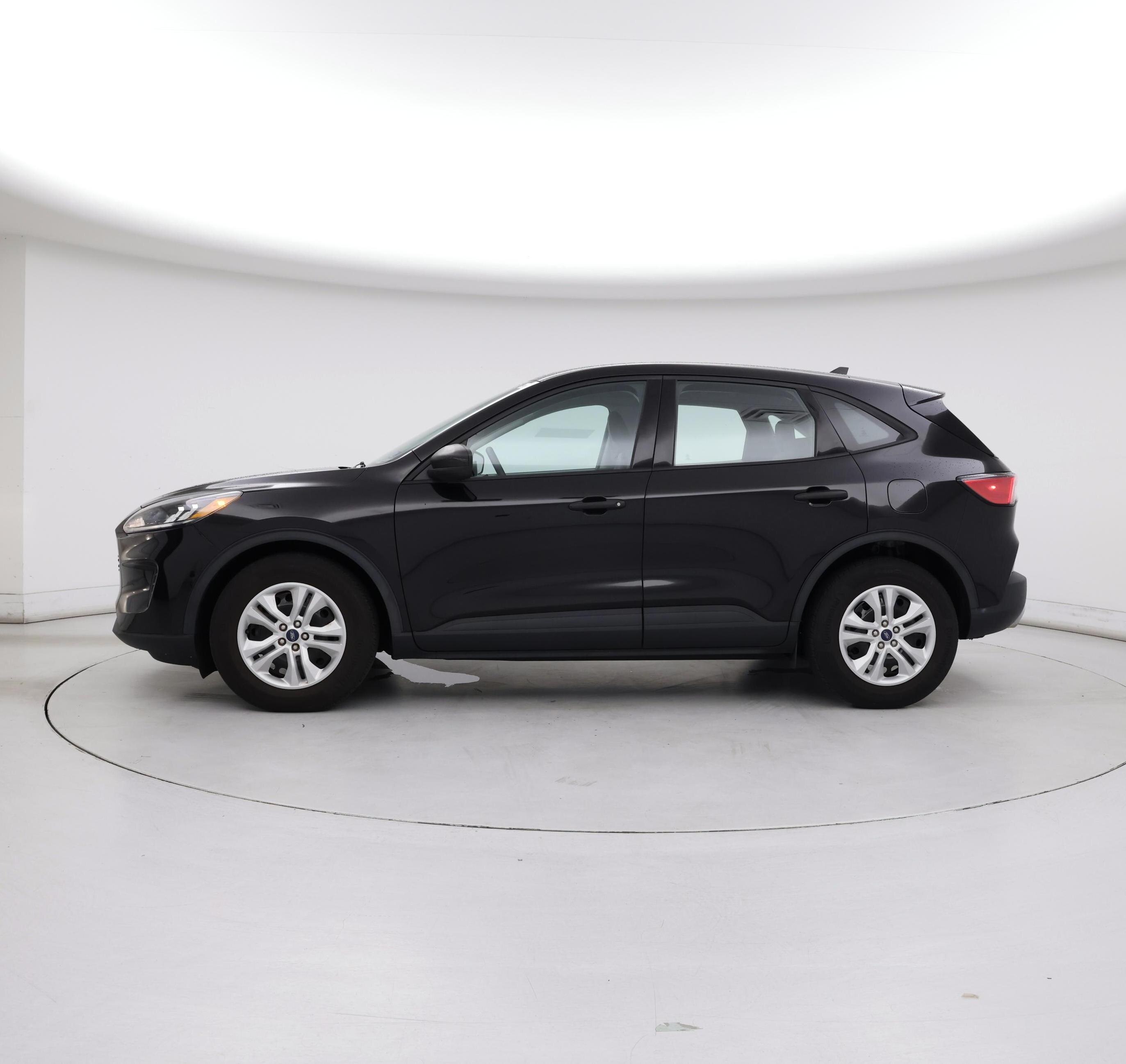 Thumbnail: 2021 Ford Escape - 3