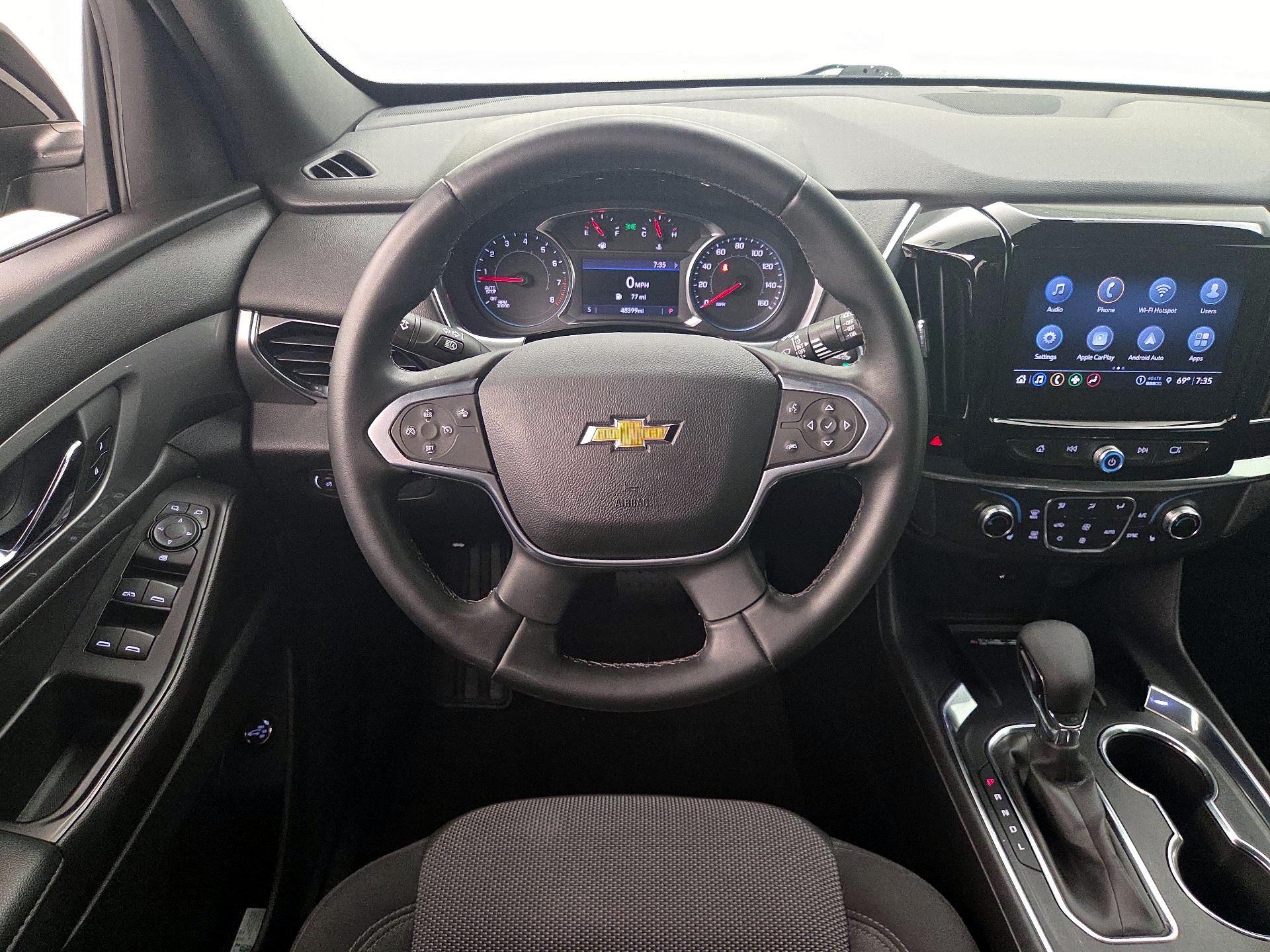 Thumbnail: 2023 Chevrolet Traverse - 10