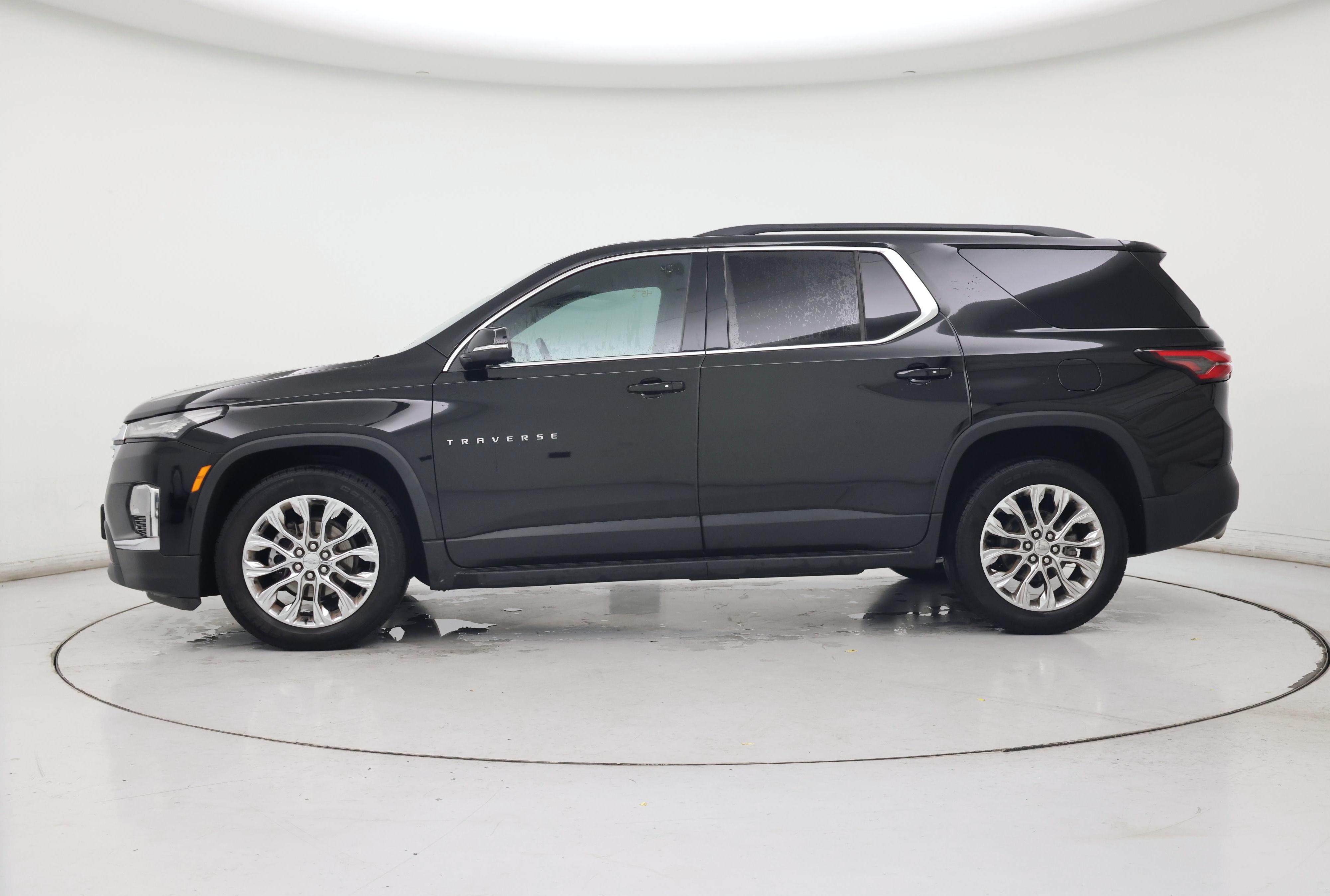 Thumbnail: 2023 Chevrolet Traverse - 3