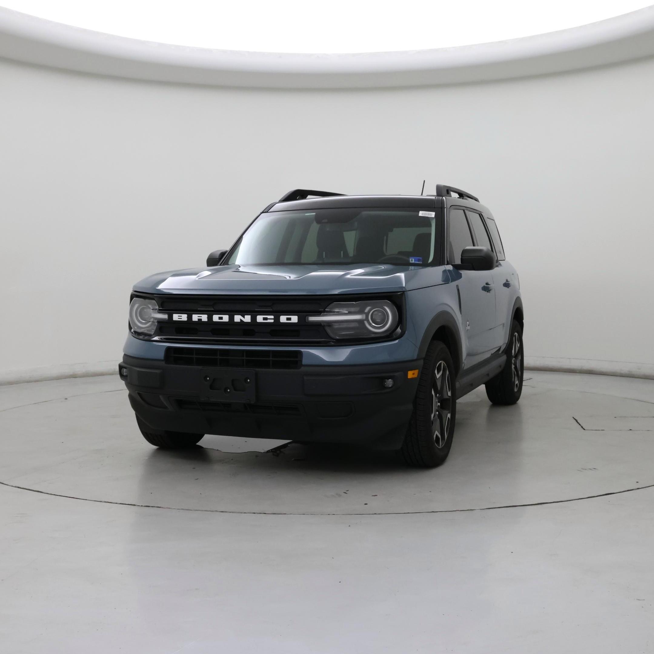 Thumbnail: 2022 Ford Bronco Sport - 4