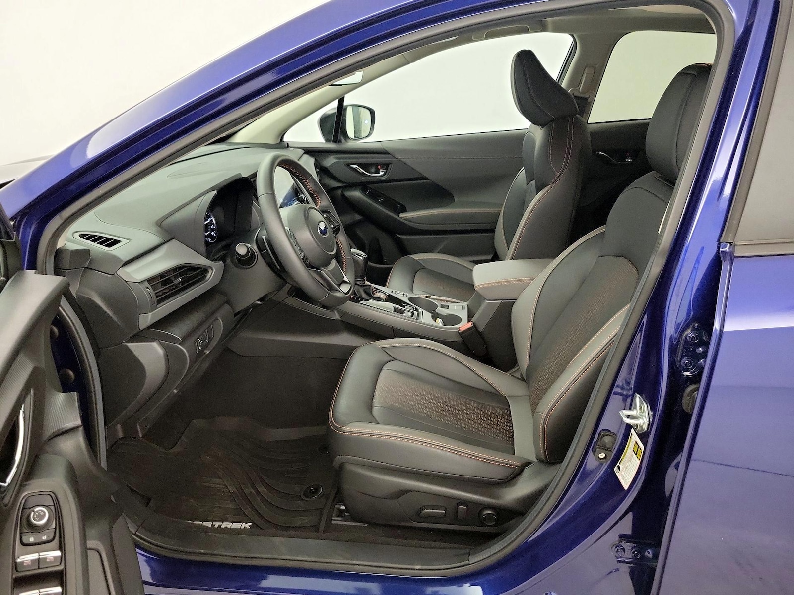 2025 Subaru Crosstrek Limited - Photo 12