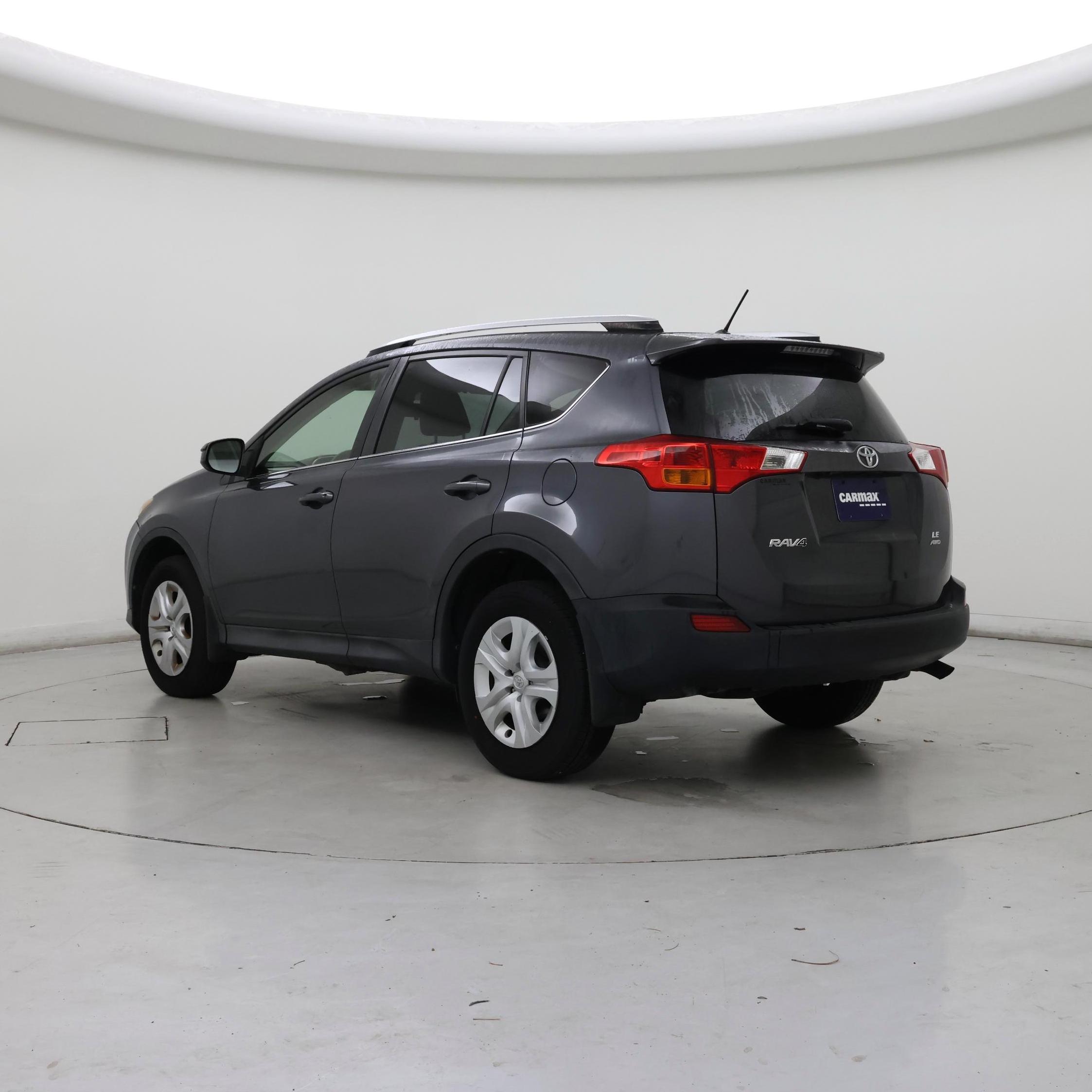 Thumbnail: 2015 Toyota RAV4 - 2