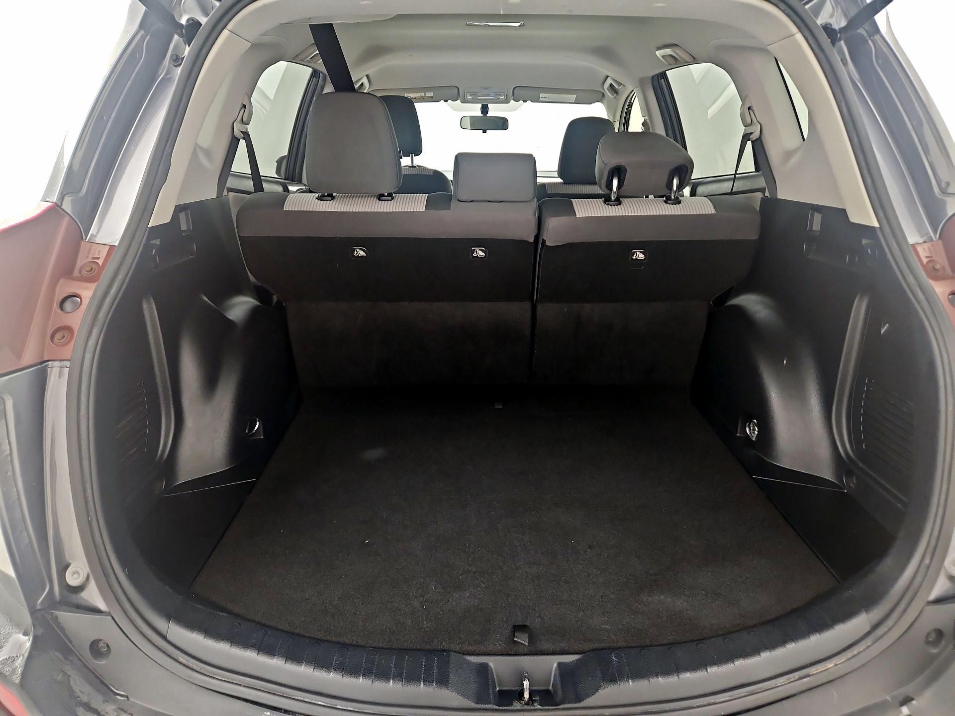 Thumbnail: 2015 Toyota RAV4 - 20