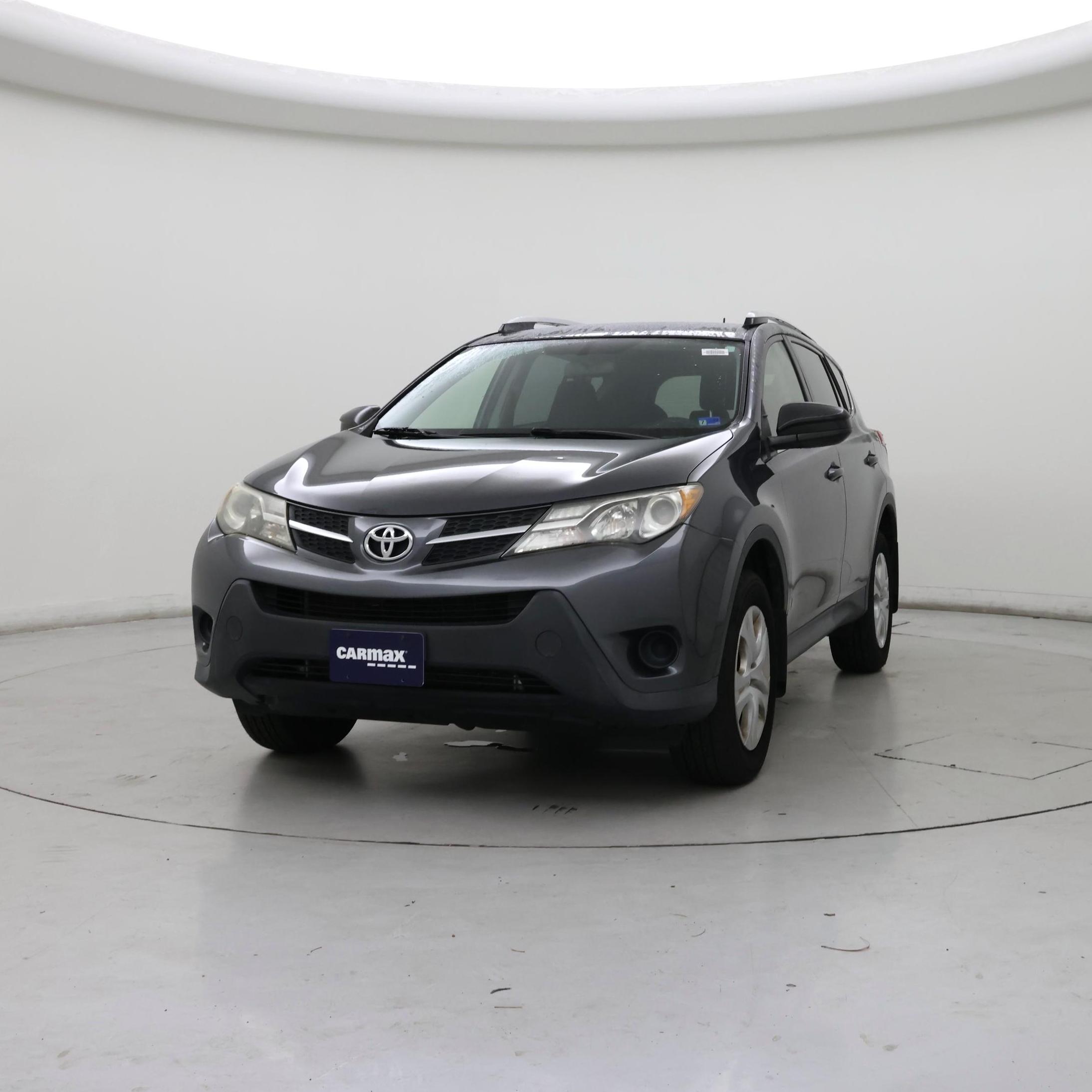 Thumbnail: 2015 Toyota RAV4 - 4