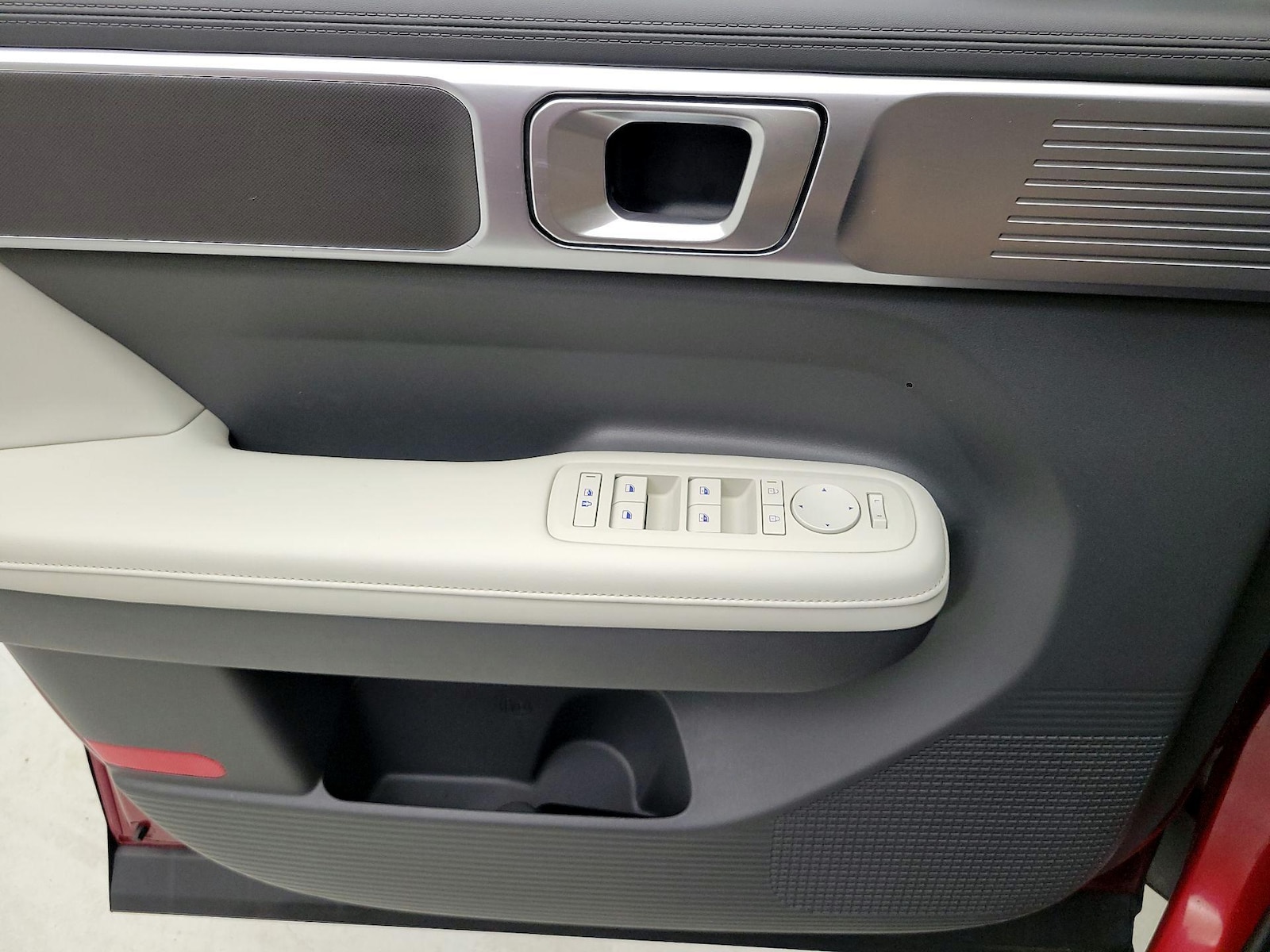 2025 Hyundai Santa Fe SEL - Photo 13