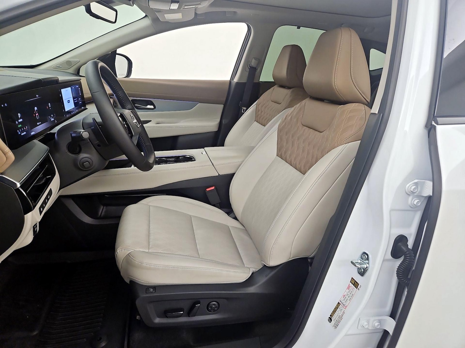 2025 Nissan Murano Platinum - Photo 12