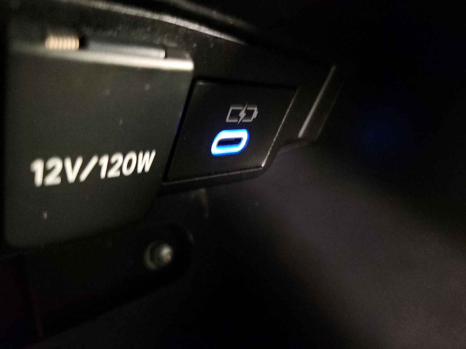 2022 Toyota Corolla SE - Photo 19