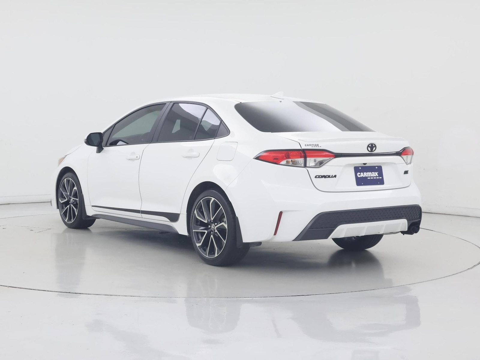 2022 Toyota Corolla SE - Photo 3