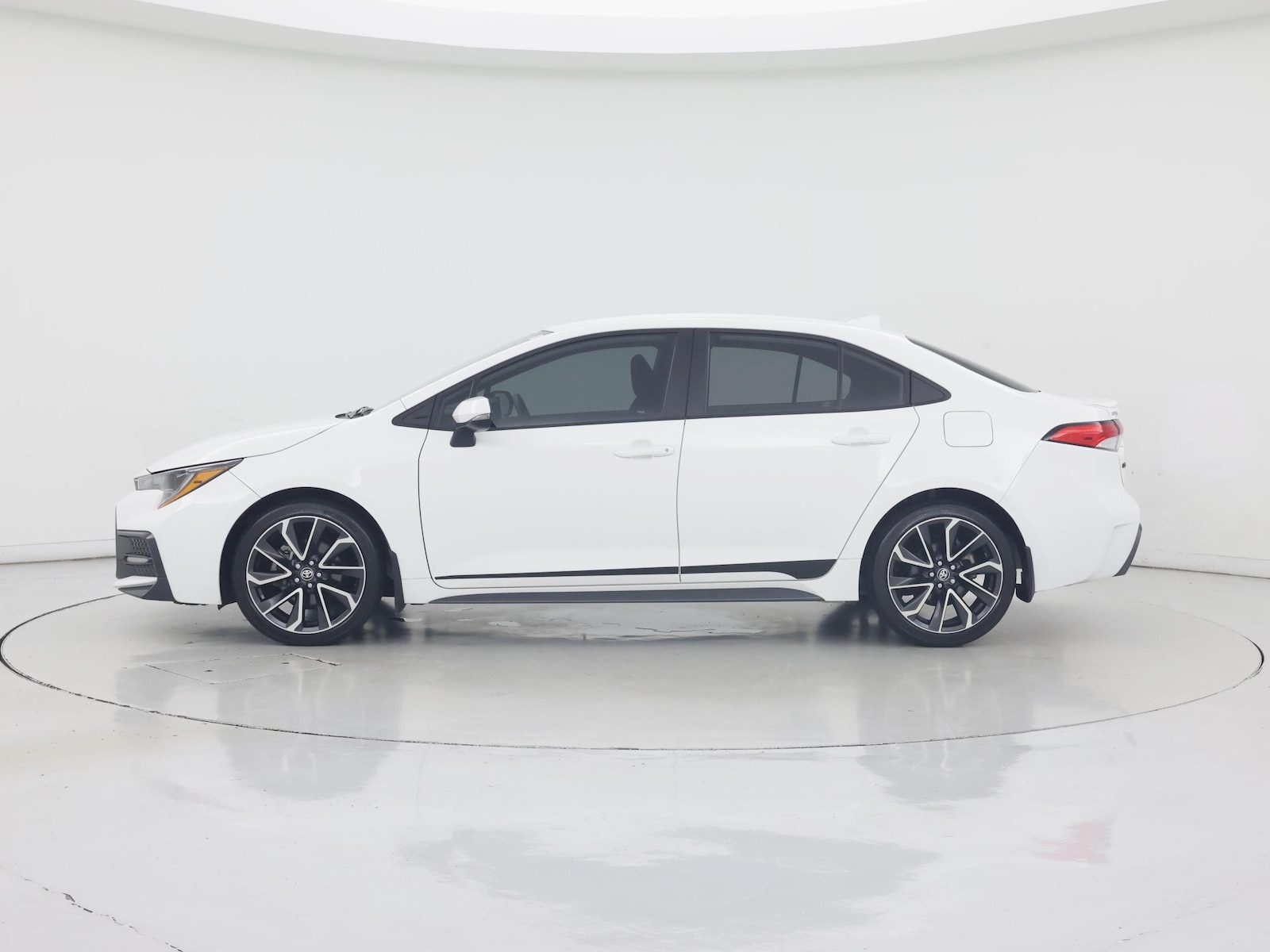 2022 Toyota Corolla SE - Photo 4