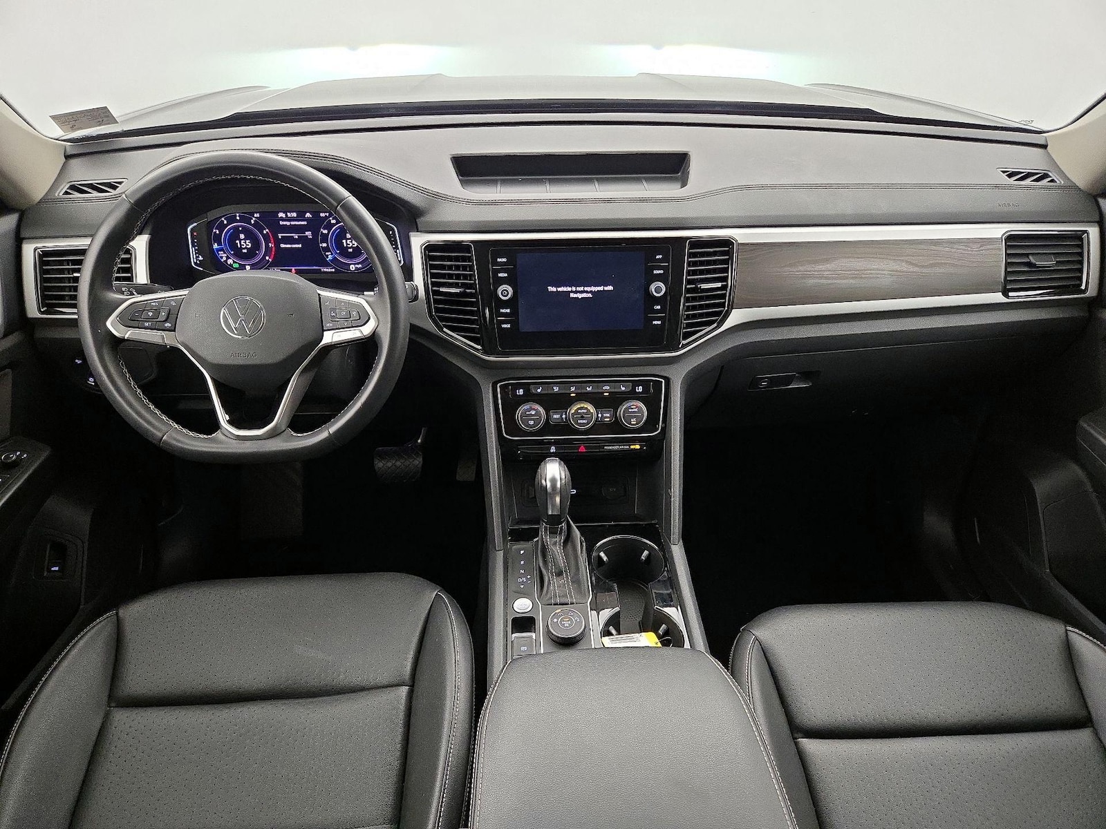 2022 Volkswagen Atlas SE w/Tech - Photo 10