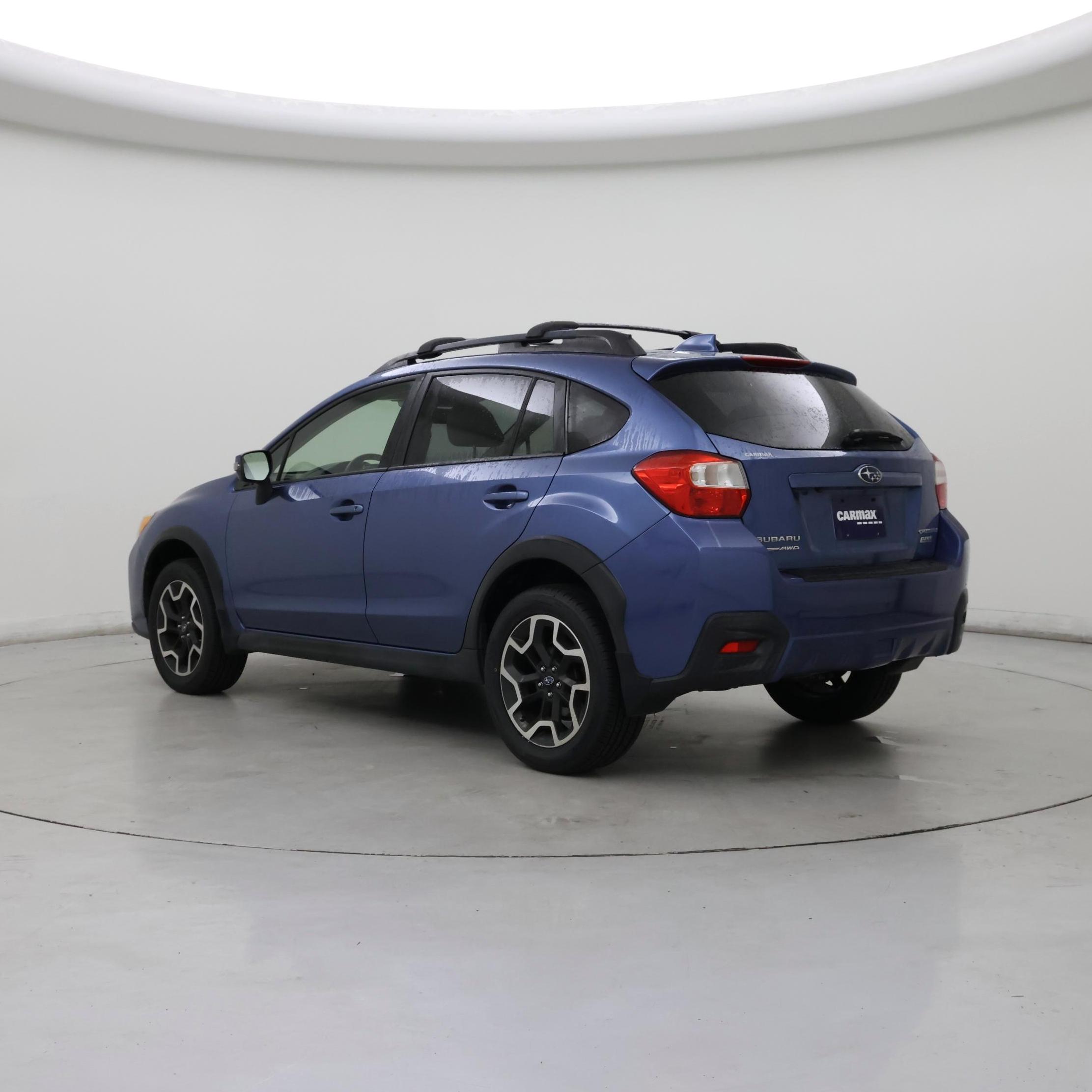 Thumbnail: 2017 Subaru Crosstrek - 2