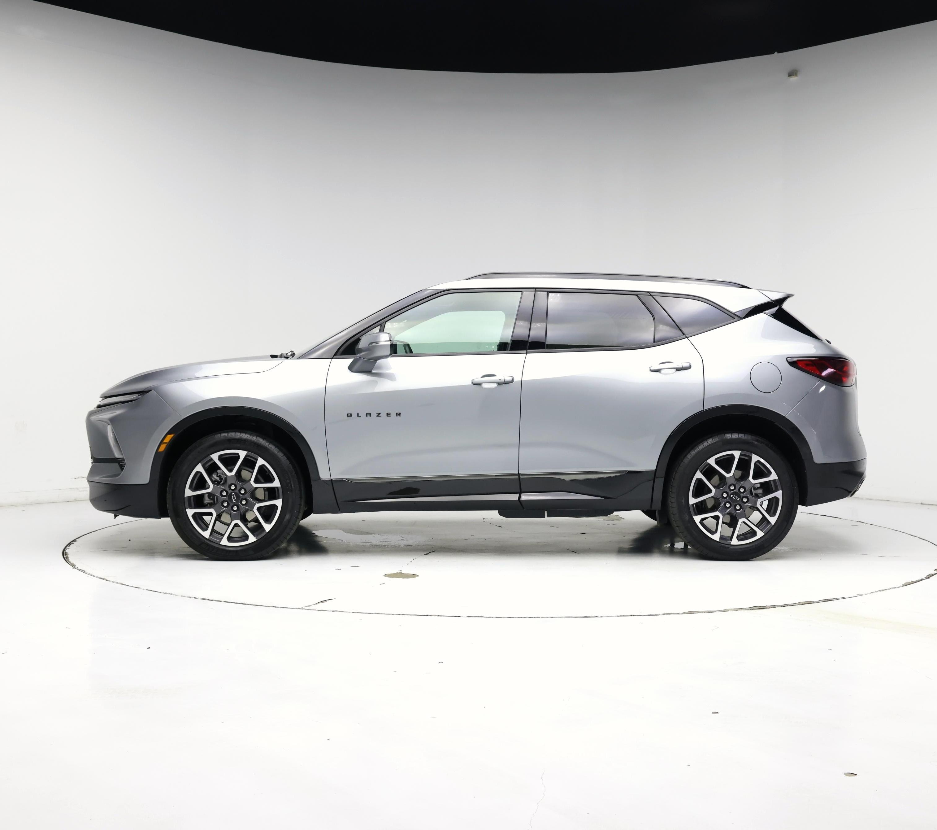 Thumbnail: 2025 Chevrolet Blazer - 3