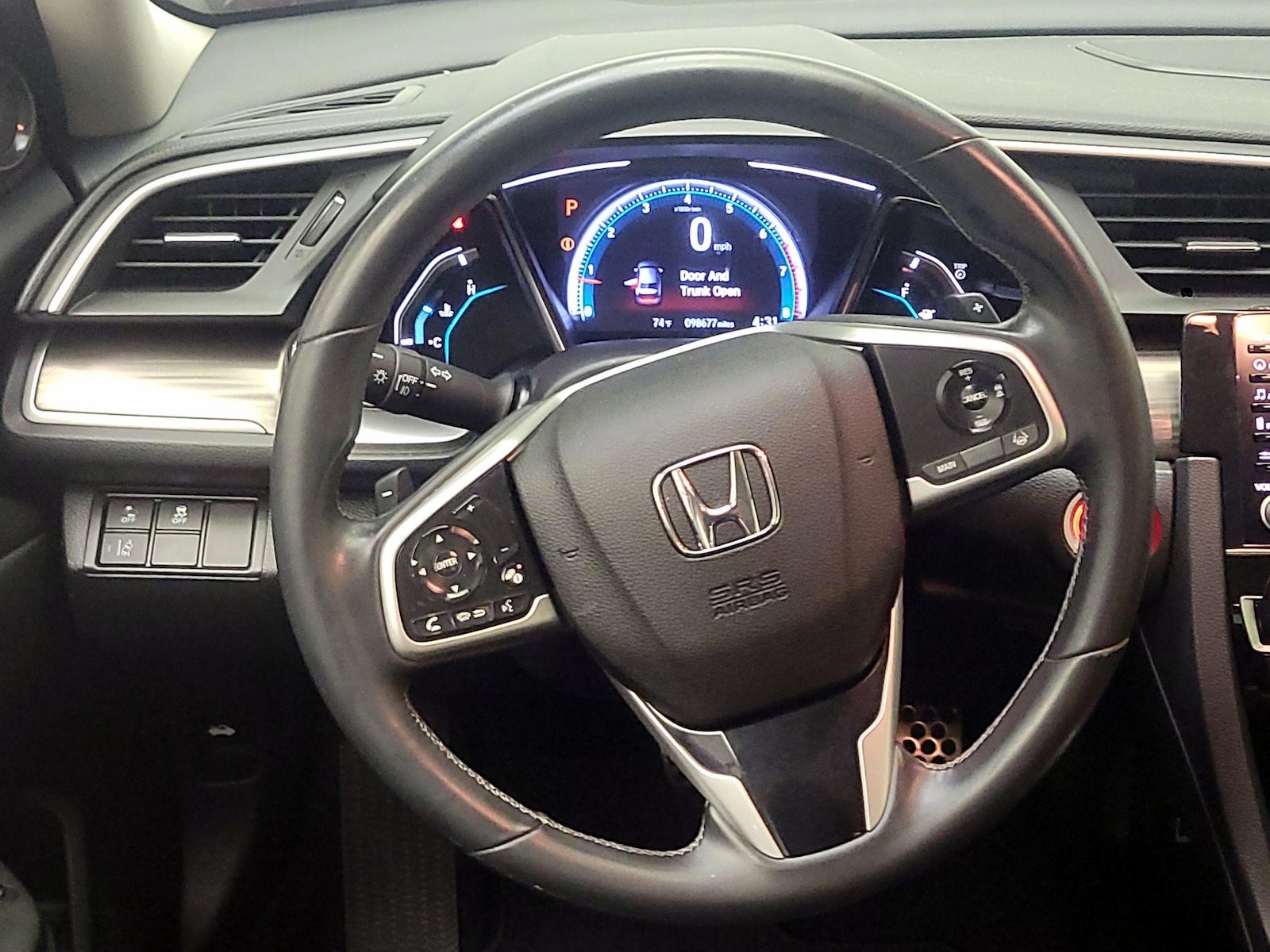 2019 Honda Civic Touring - Photo 11