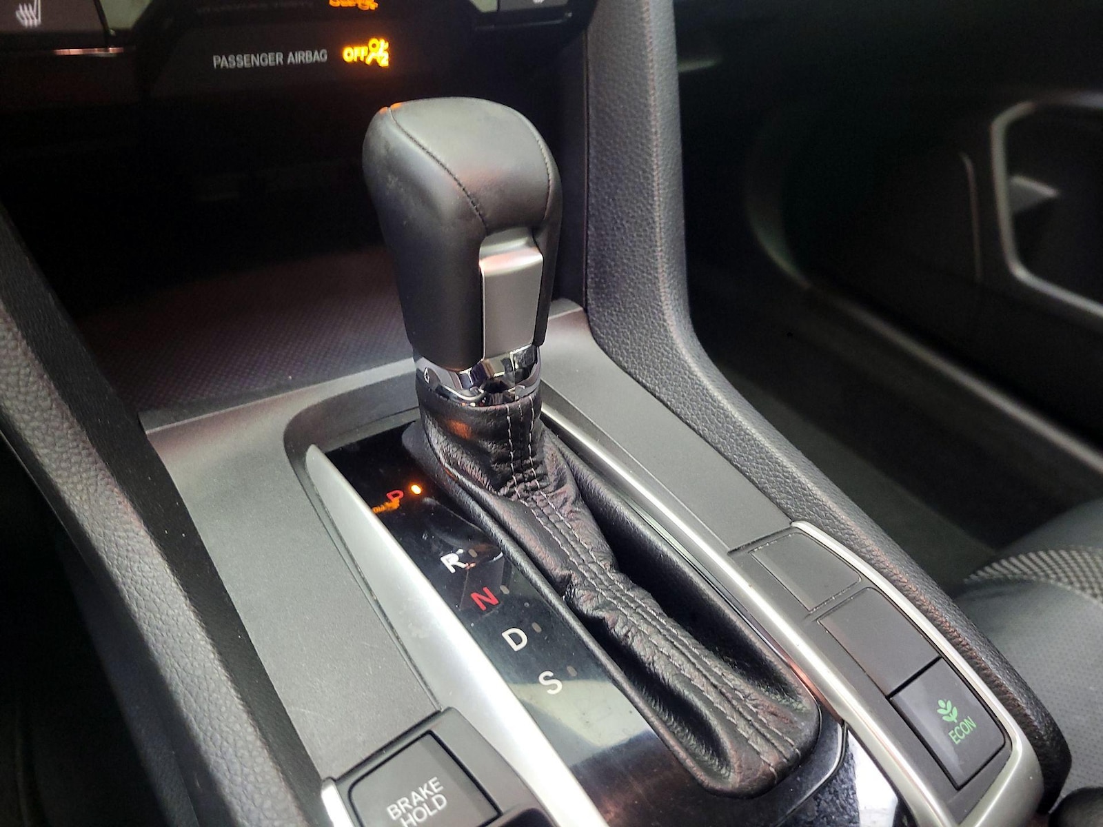 2019 Honda Civic Touring - Photo 19