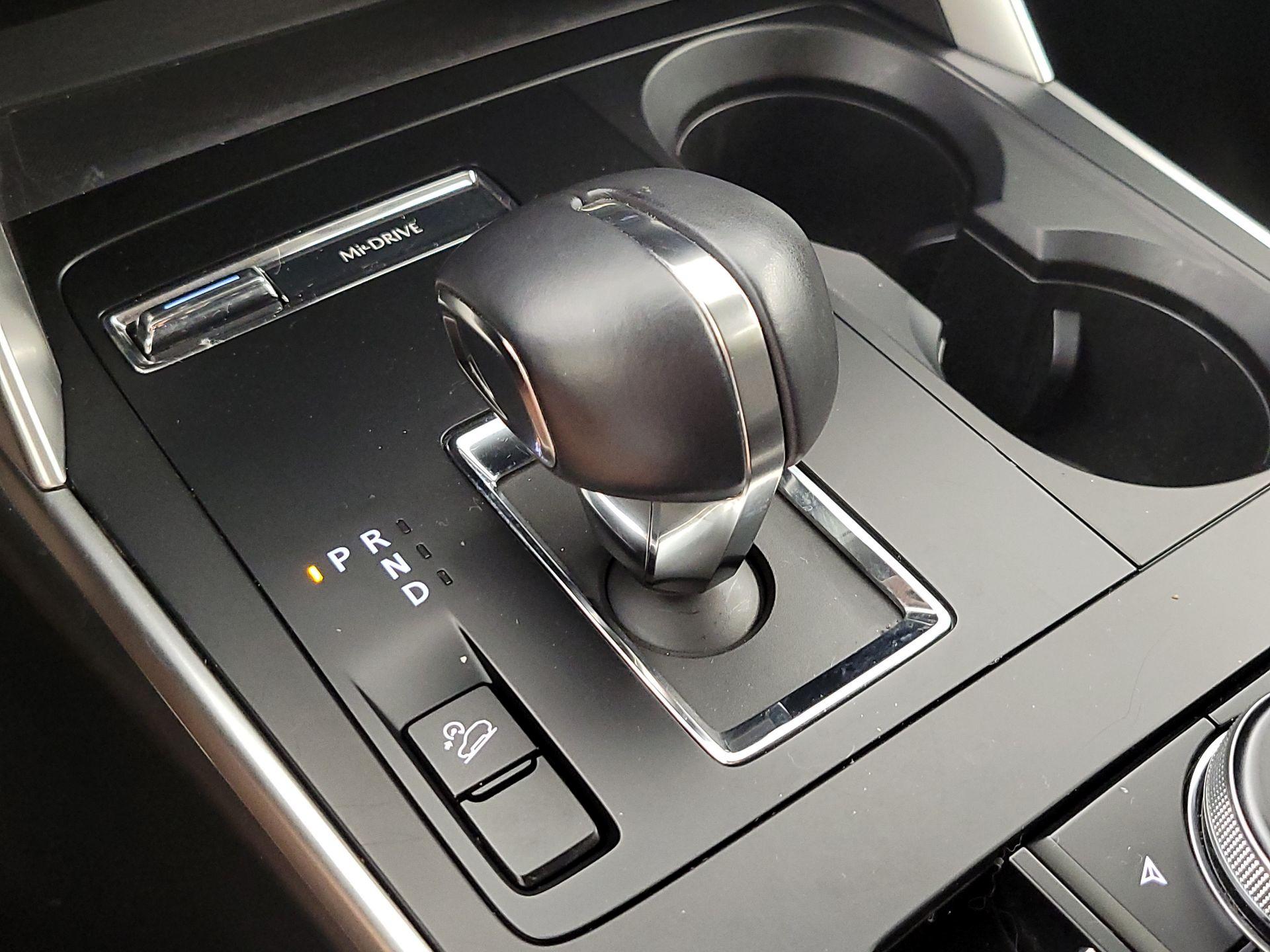 Thumbnail: 2024 Mazda CX-90 - 17