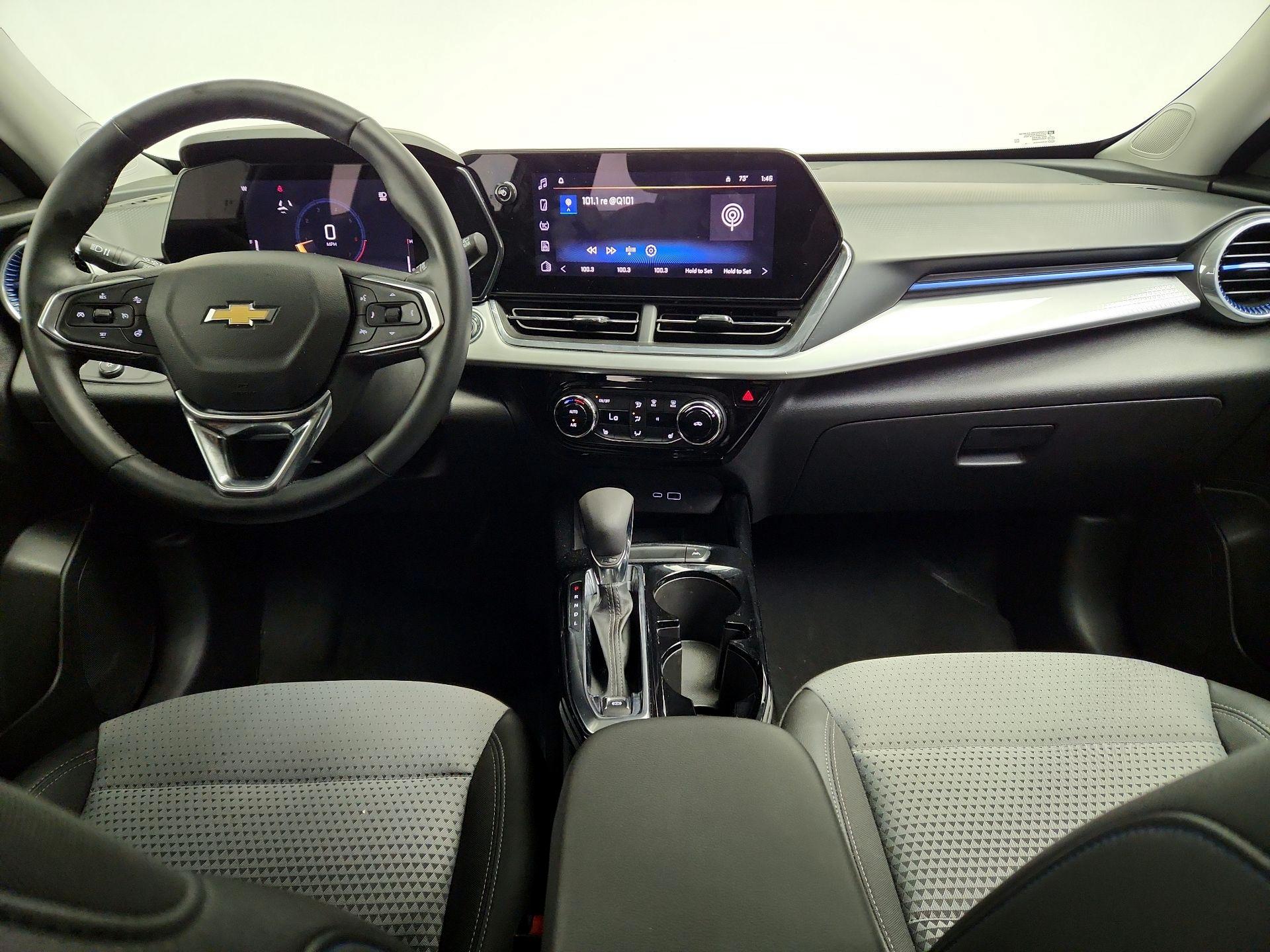 Thumbnail: 2025 Chevrolet Trax - 9