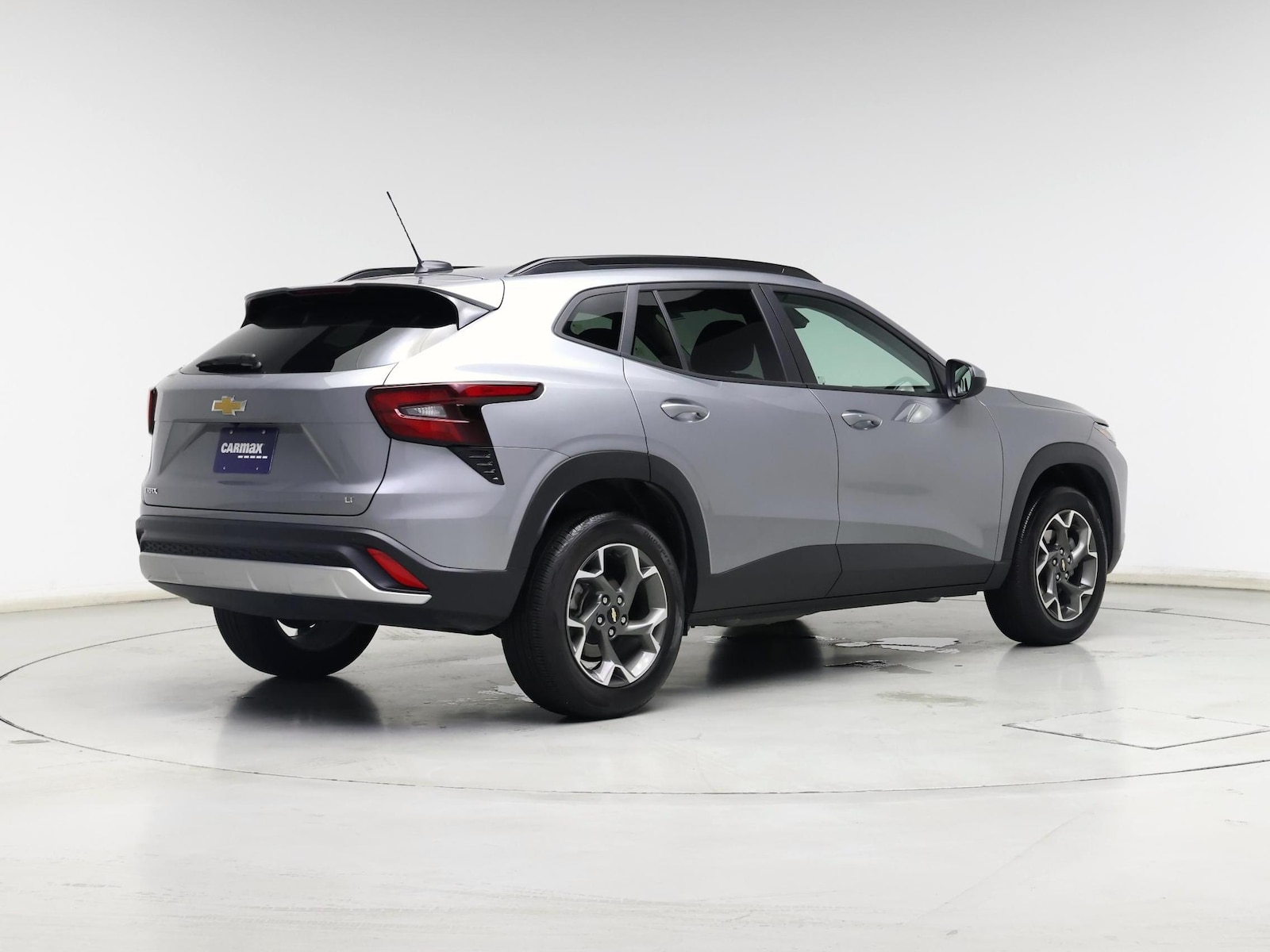 2025 Chevrolet Trax LT - Photo 9