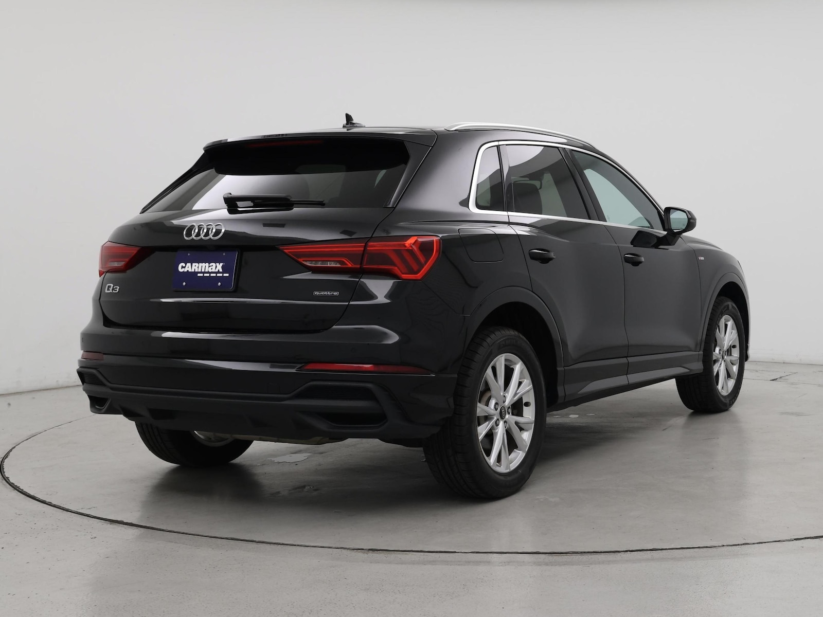 2025 Audi Q3 S Line Premium - Photo 9