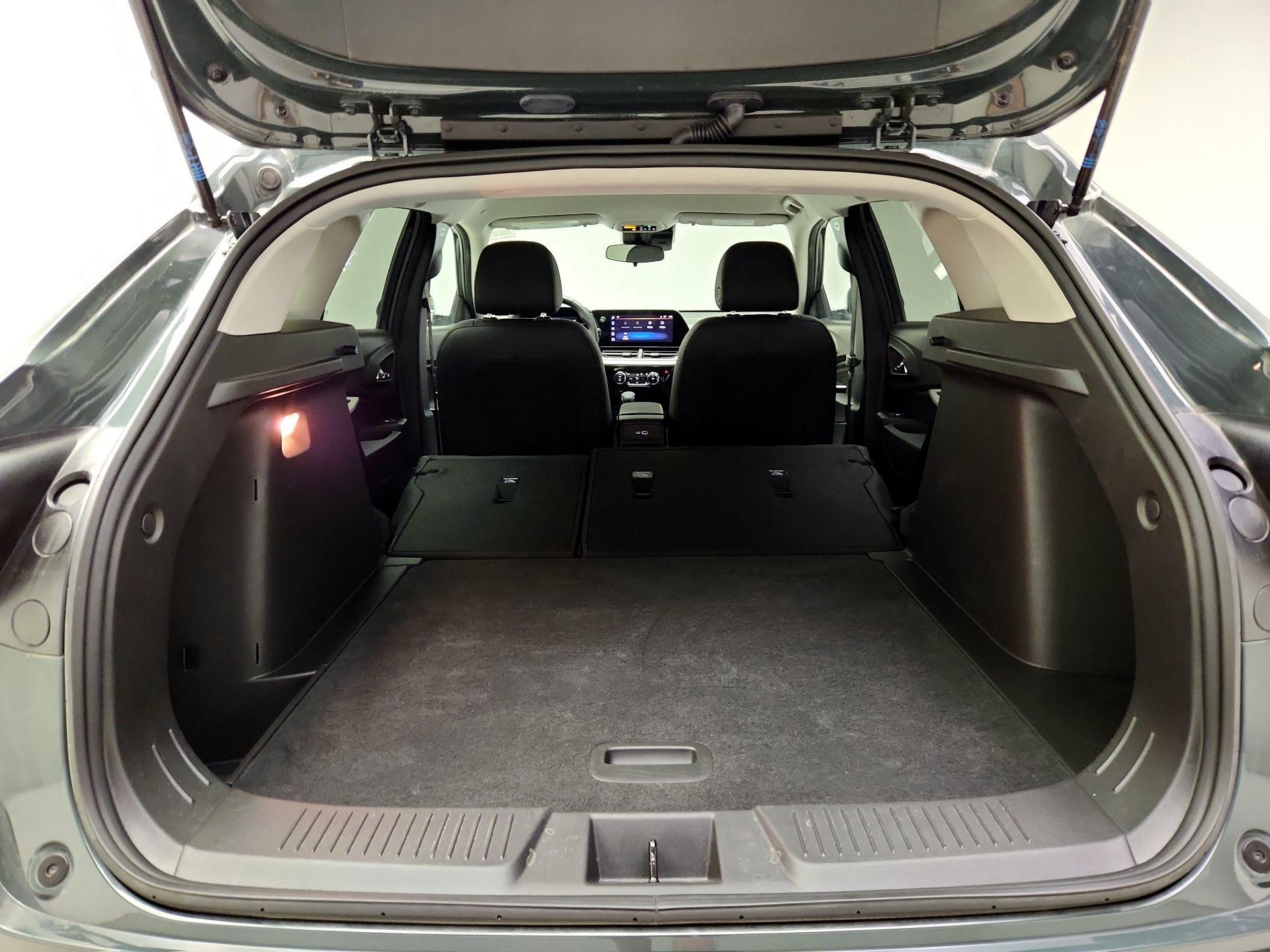 Thumbnail: 2025 Chevrolet Trax - 19