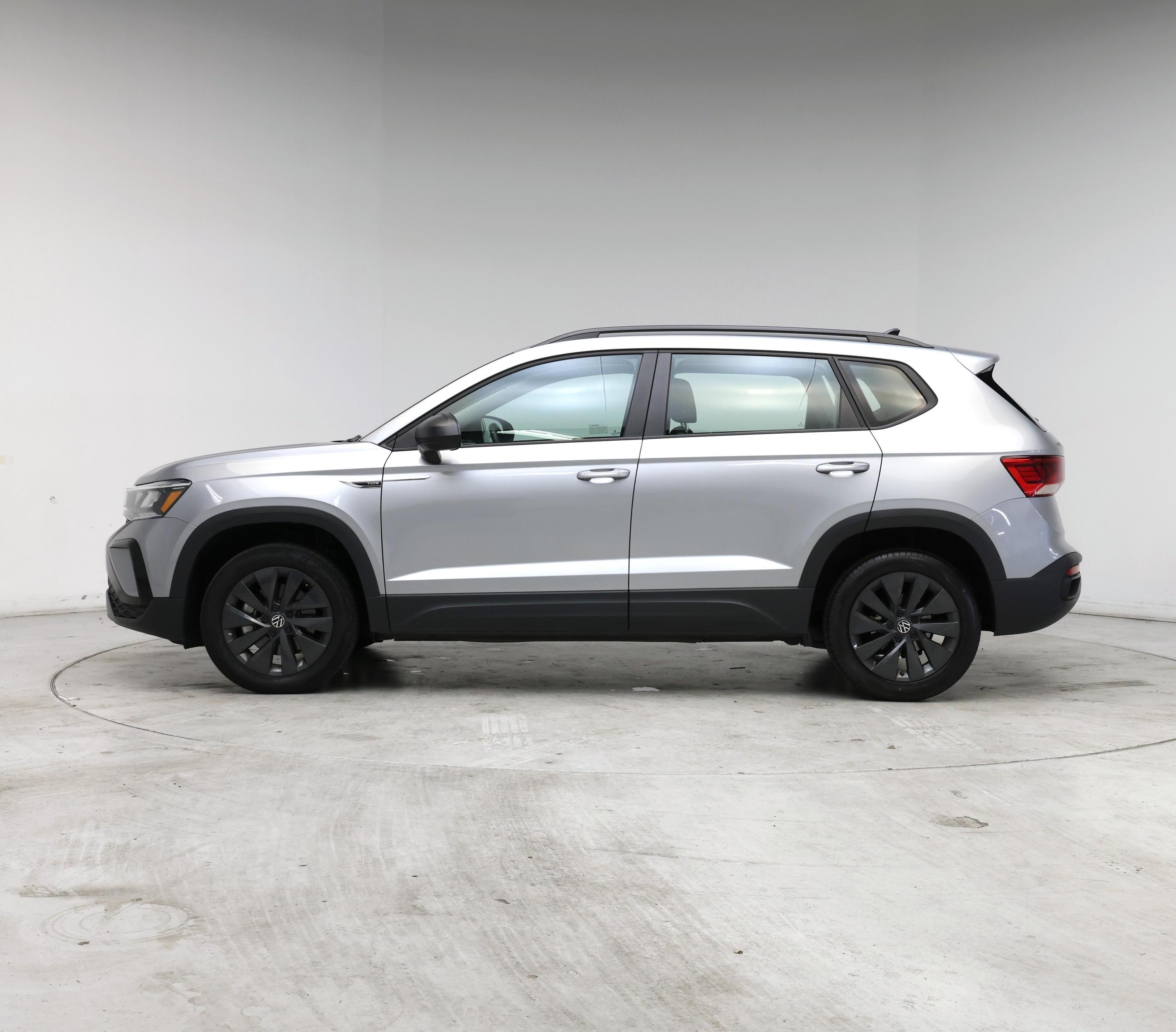 Thumbnail: 2024 Volkswagen Taos - 3