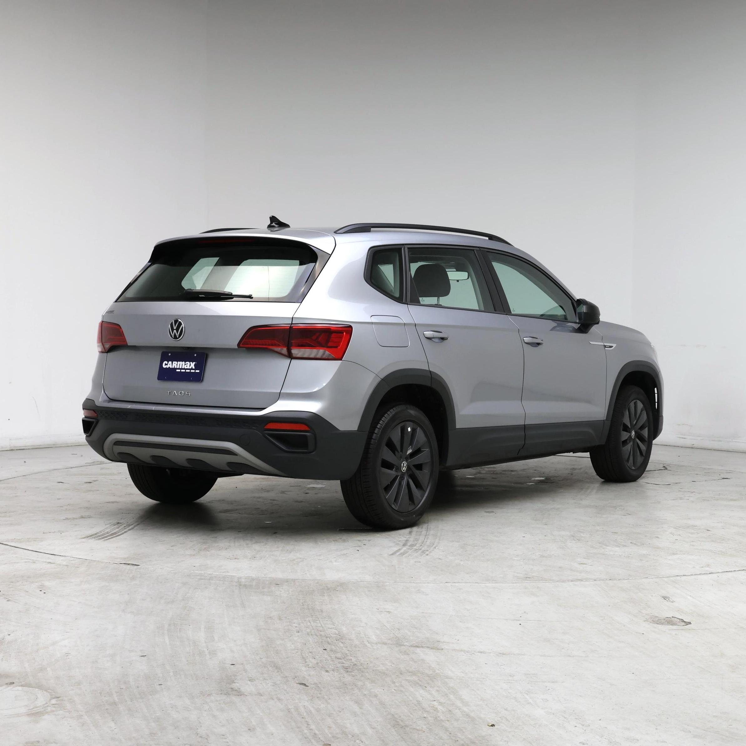 Thumbnail: 2024 Volkswagen Taos - 8