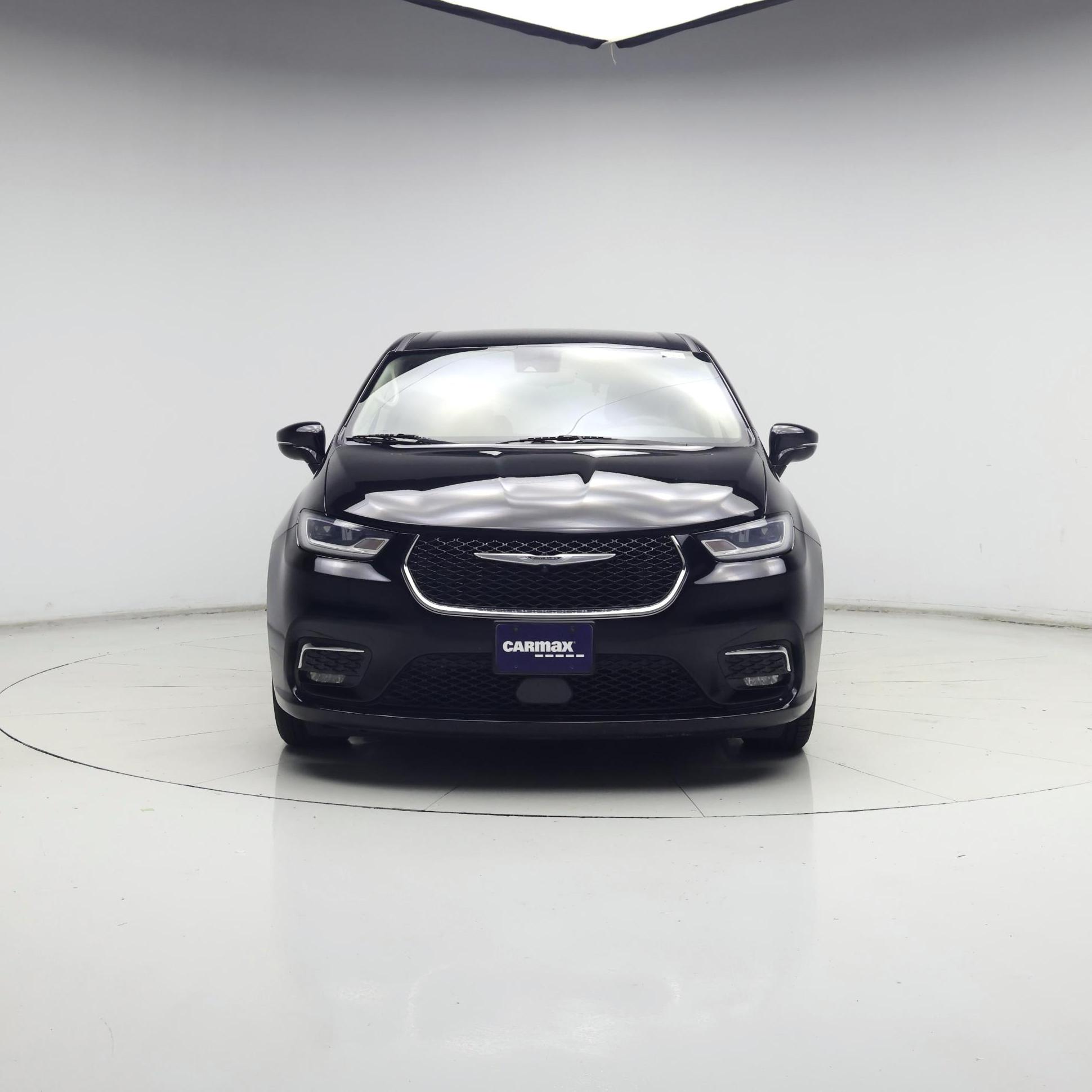 Thumbnail: 2024 Chrysler Pacifica - 5