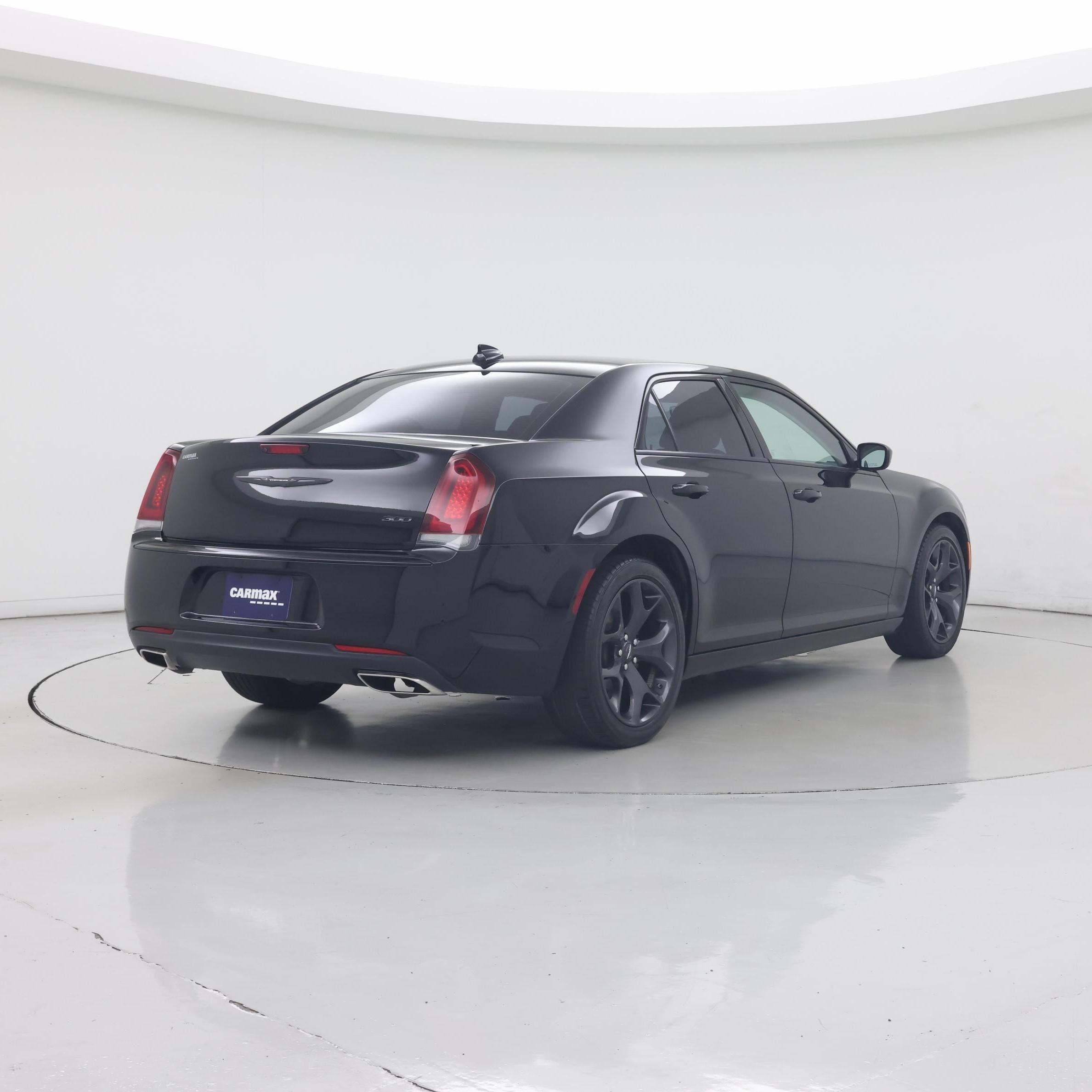 Thumbnail: 2023 Chrysler 300 - 8