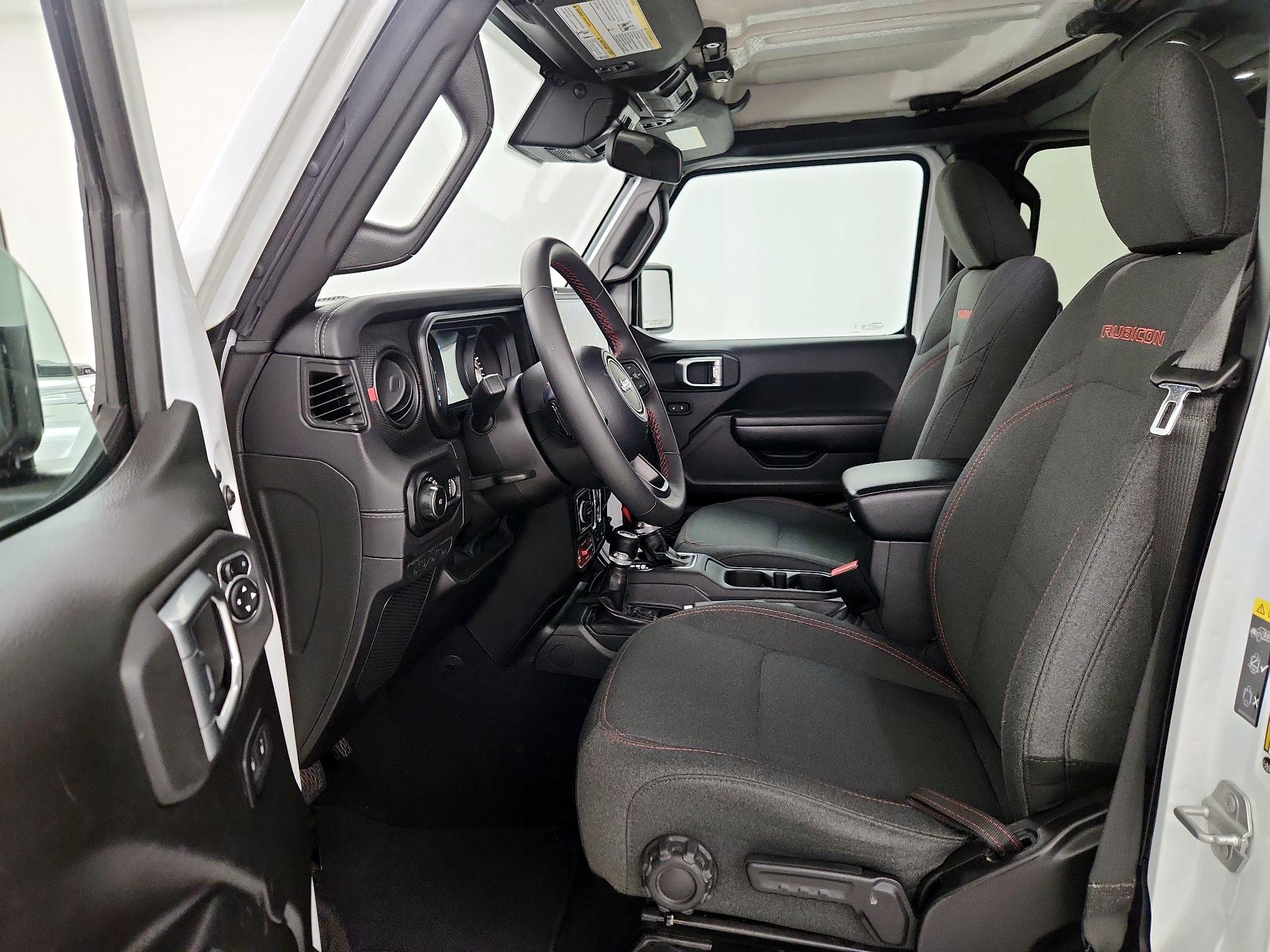 Thumbnail: 2025 Jeep Wrangler - 11