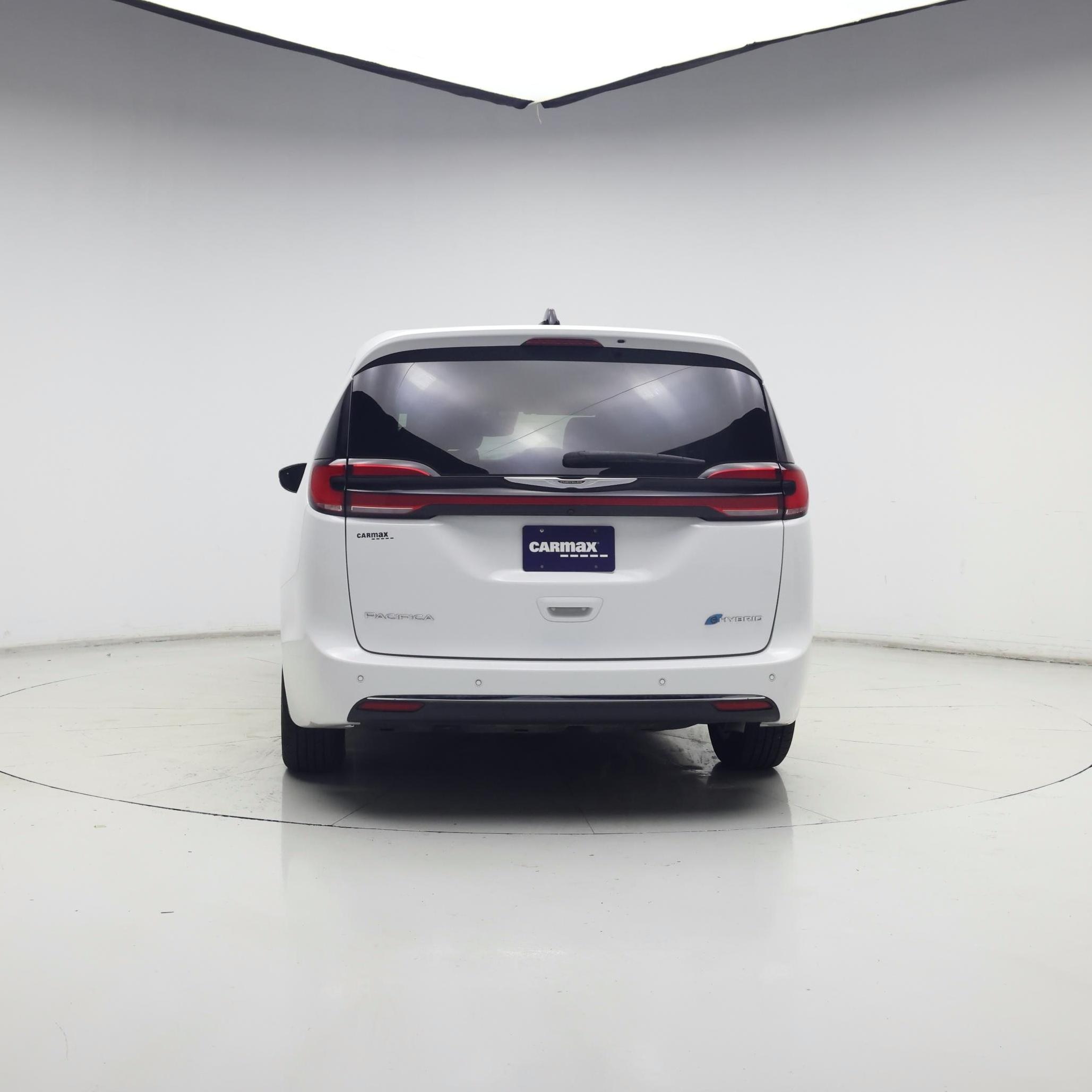 Thumbnail: 2024 Chrysler Pacifica - 6