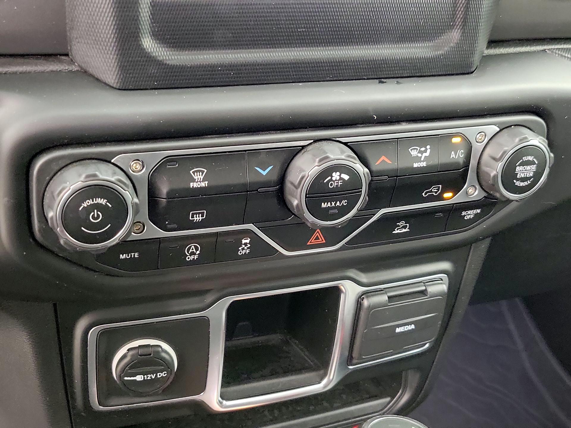 Thumbnail: 2023 Jeep Wrangler - 16