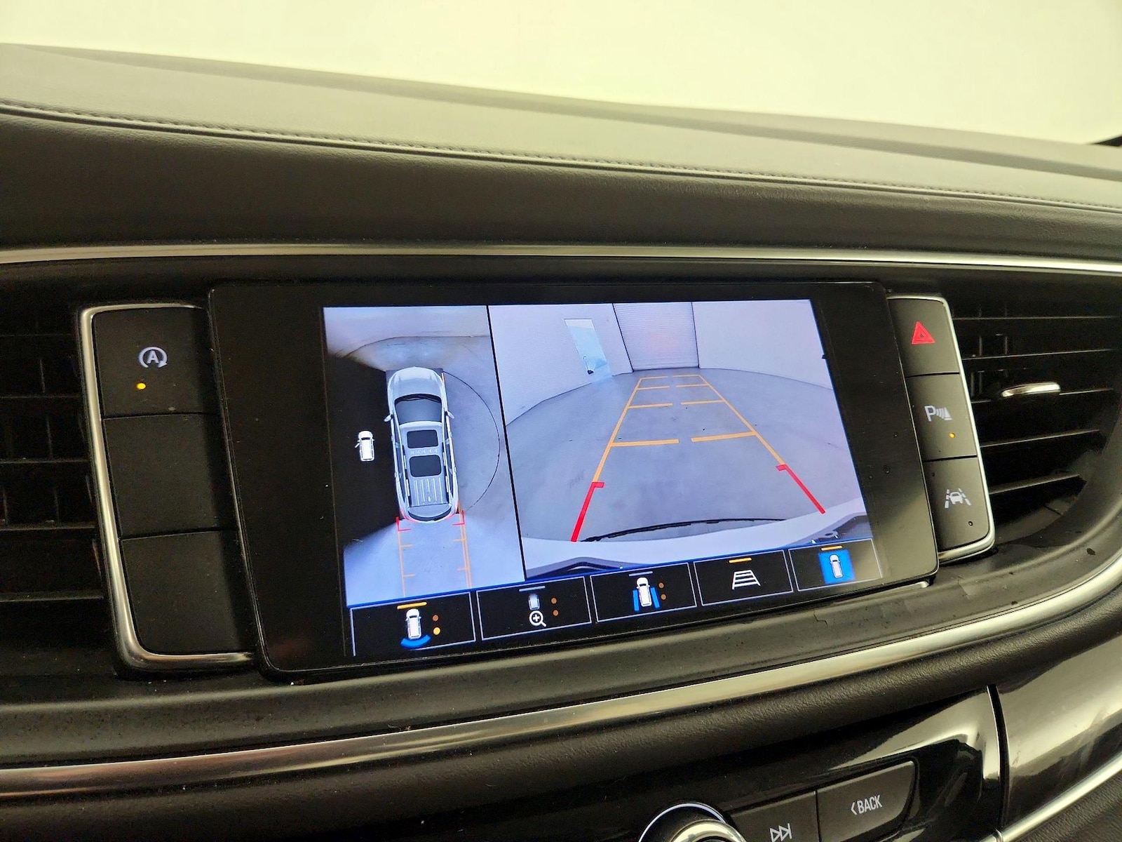 2022 Buick Enclave Premium - Photo 15