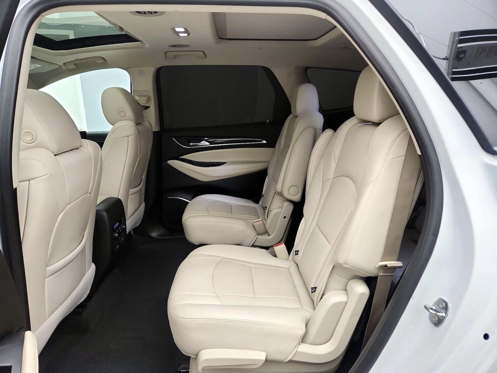 2022 Buick Enclave Premium - Photo 20