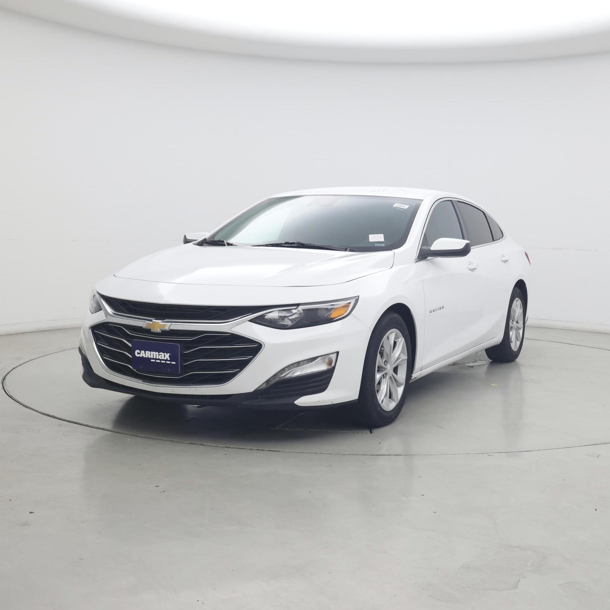 Thumbnail: 2024 Chevrolet Malibu - 4