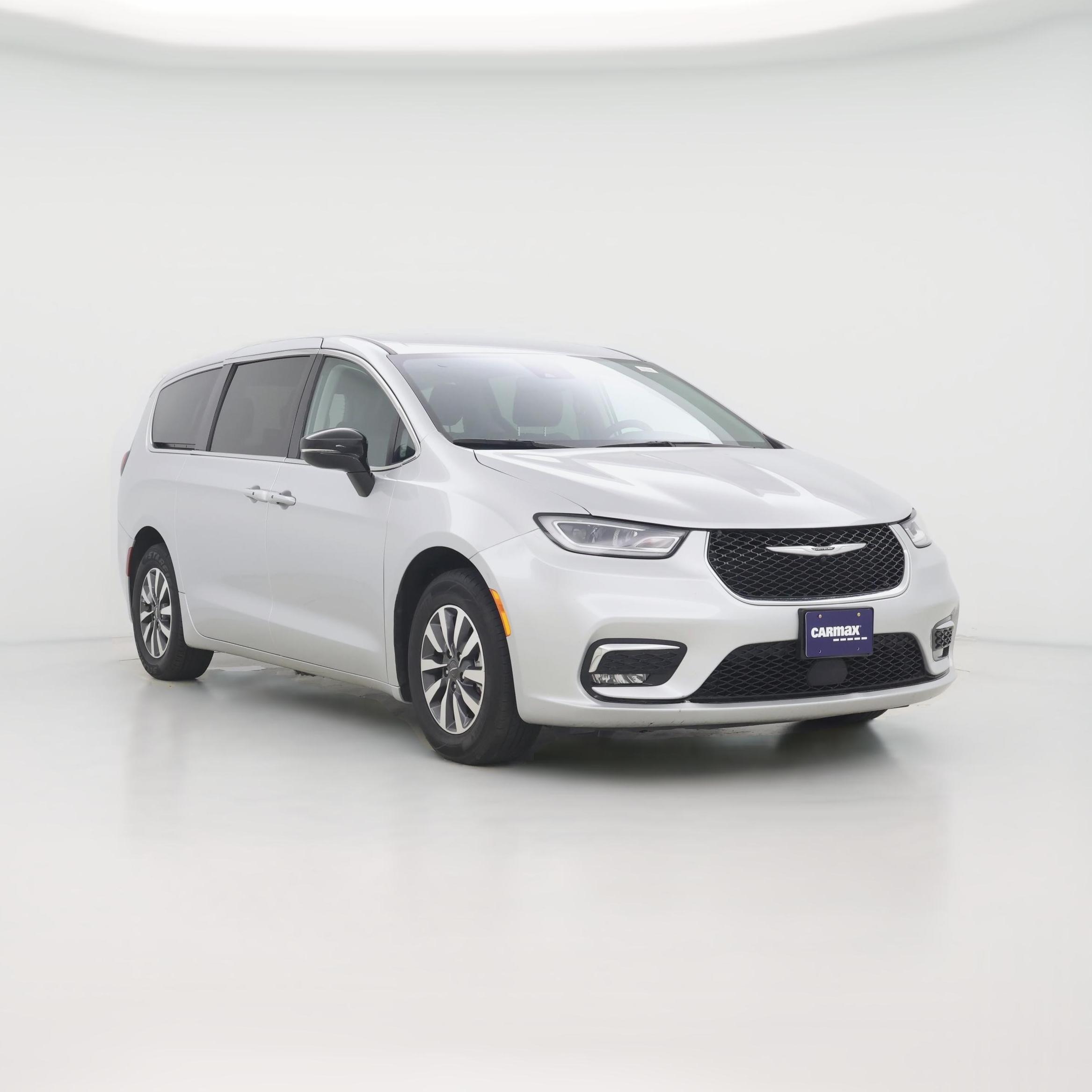 Thumbnail: 2024 Chrysler Pacifica - 1