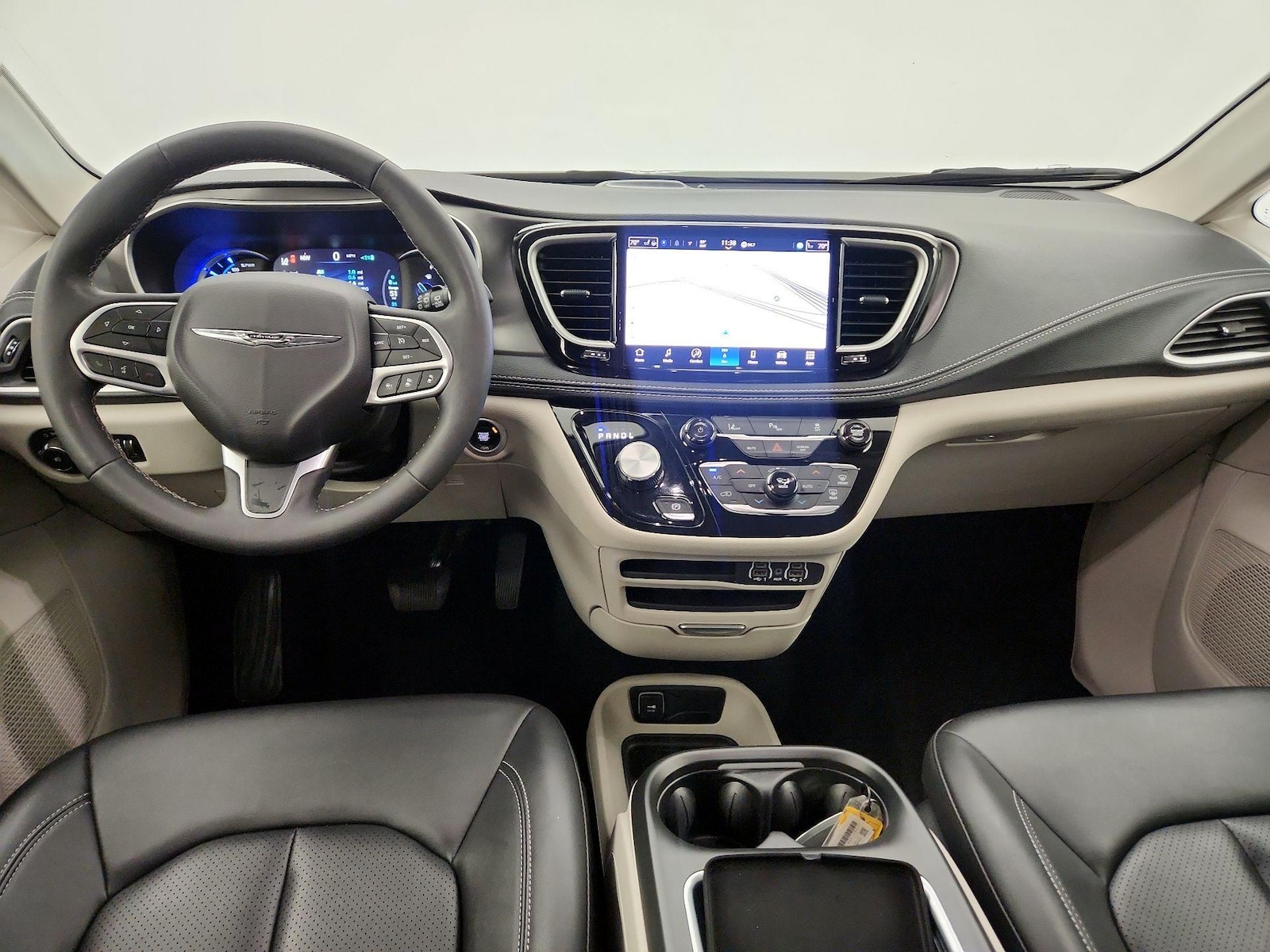 2024 Chrysler Pacifica PHEV Select - Photo 10