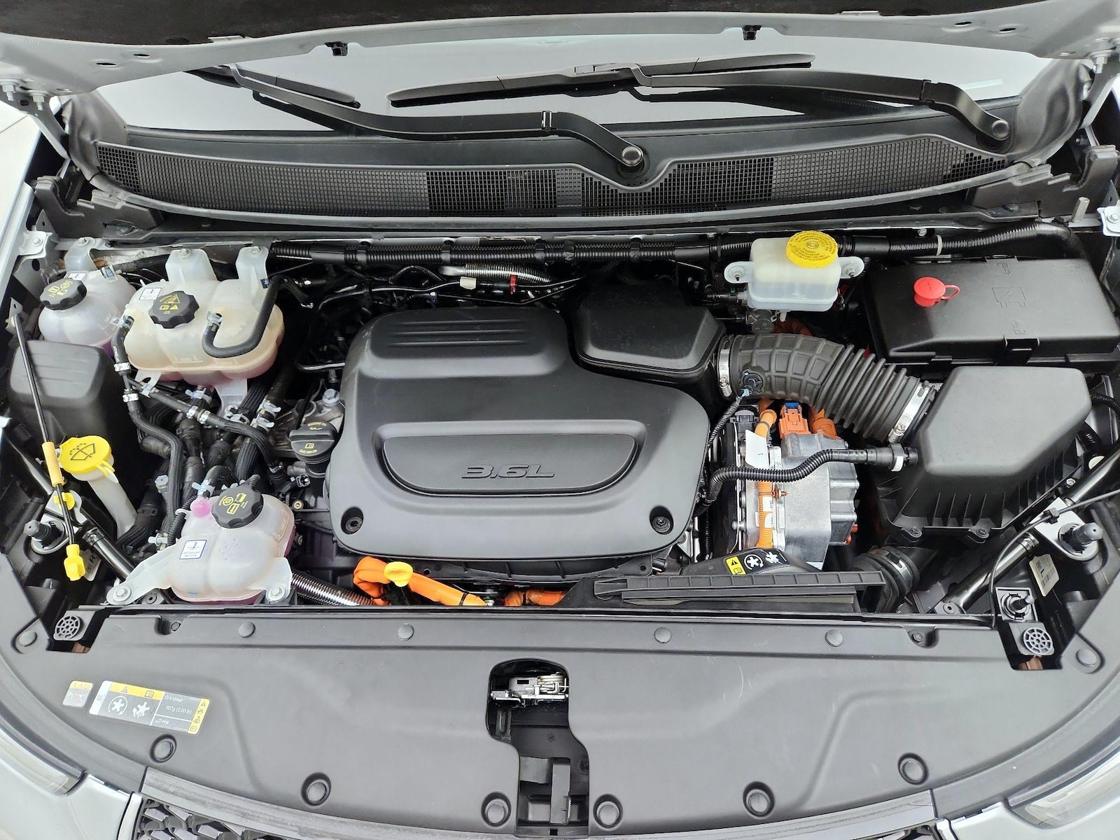 2024 Chrysler Pacifica PHEV Select - Photo 24