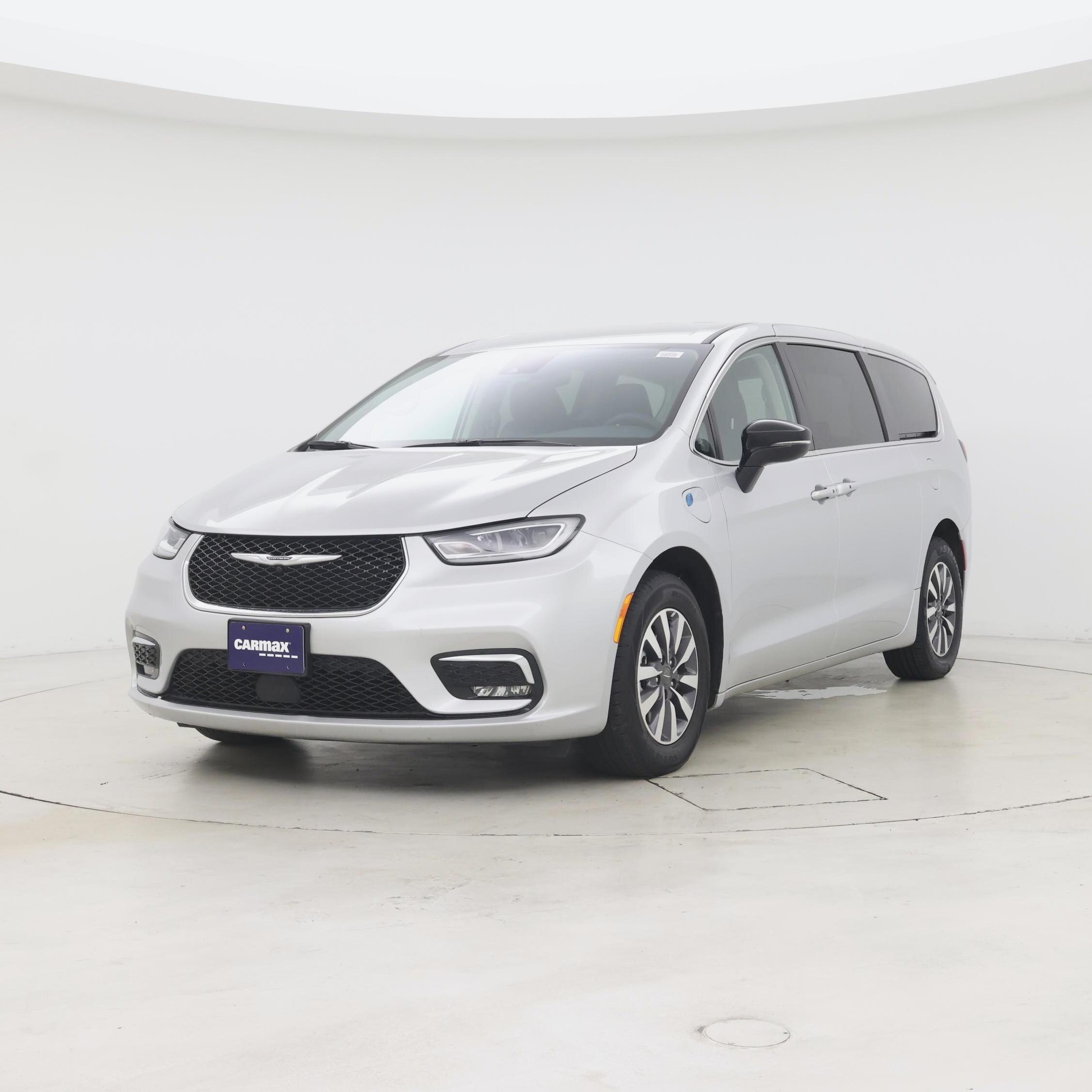 Thumbnail: 2024 Chrysler Pacifica - 4