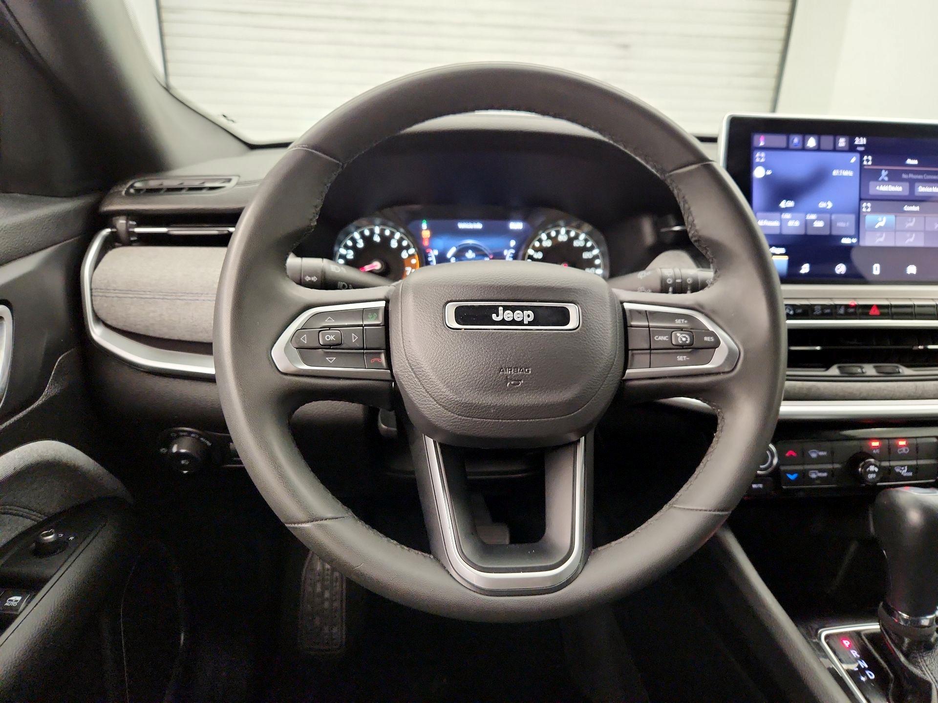 Thumbnail: 2024 Jeep Compass - 10