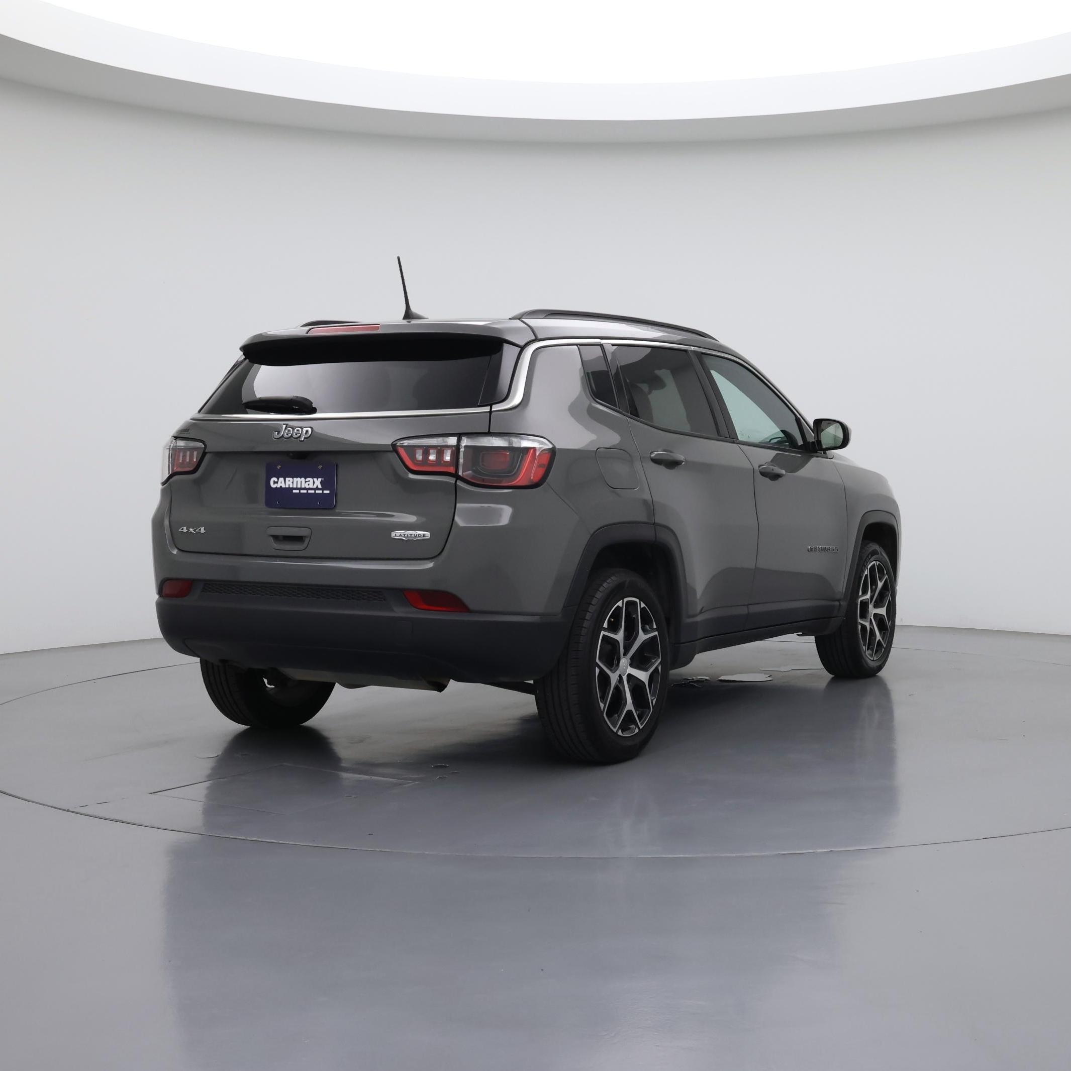 Thumbnail: 2024 Jeep Compass - 8