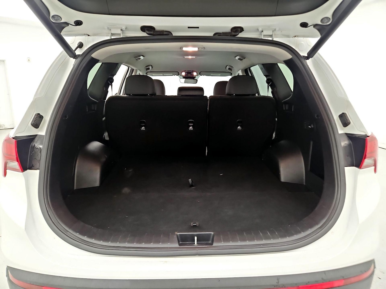 2023 Hyundai Santa Fe SEL - Photo 20