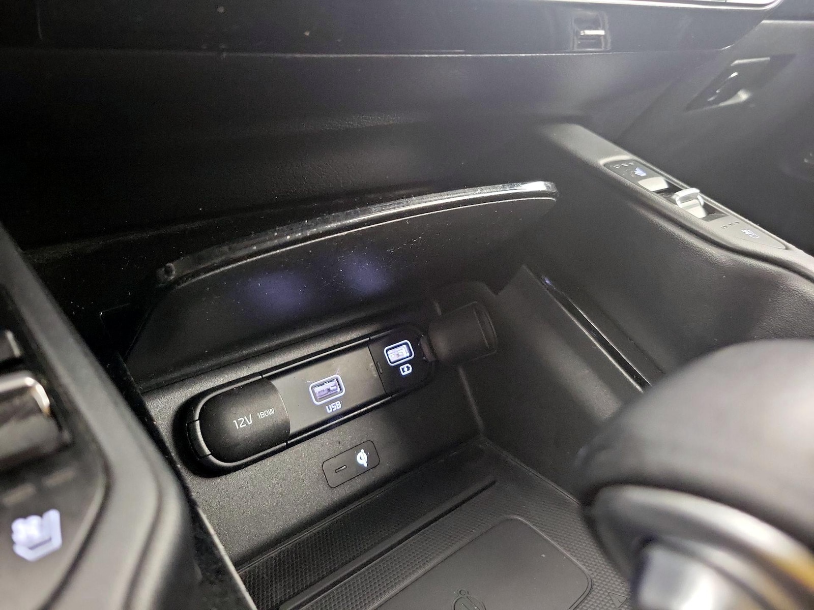 2022 Kia Telluride SX - Photo 20