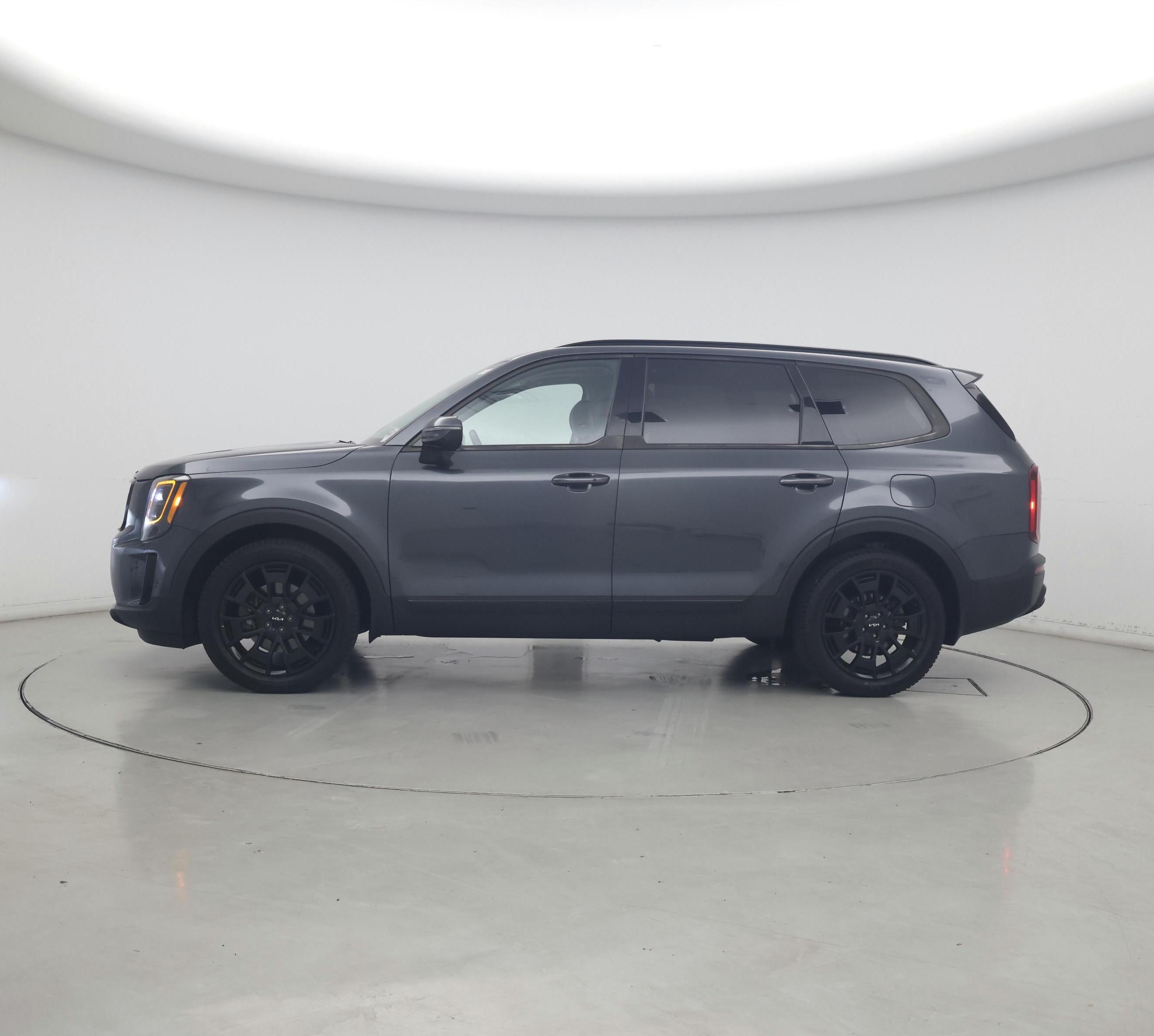 Thumbnail: 2022 Kia Telluride - 3