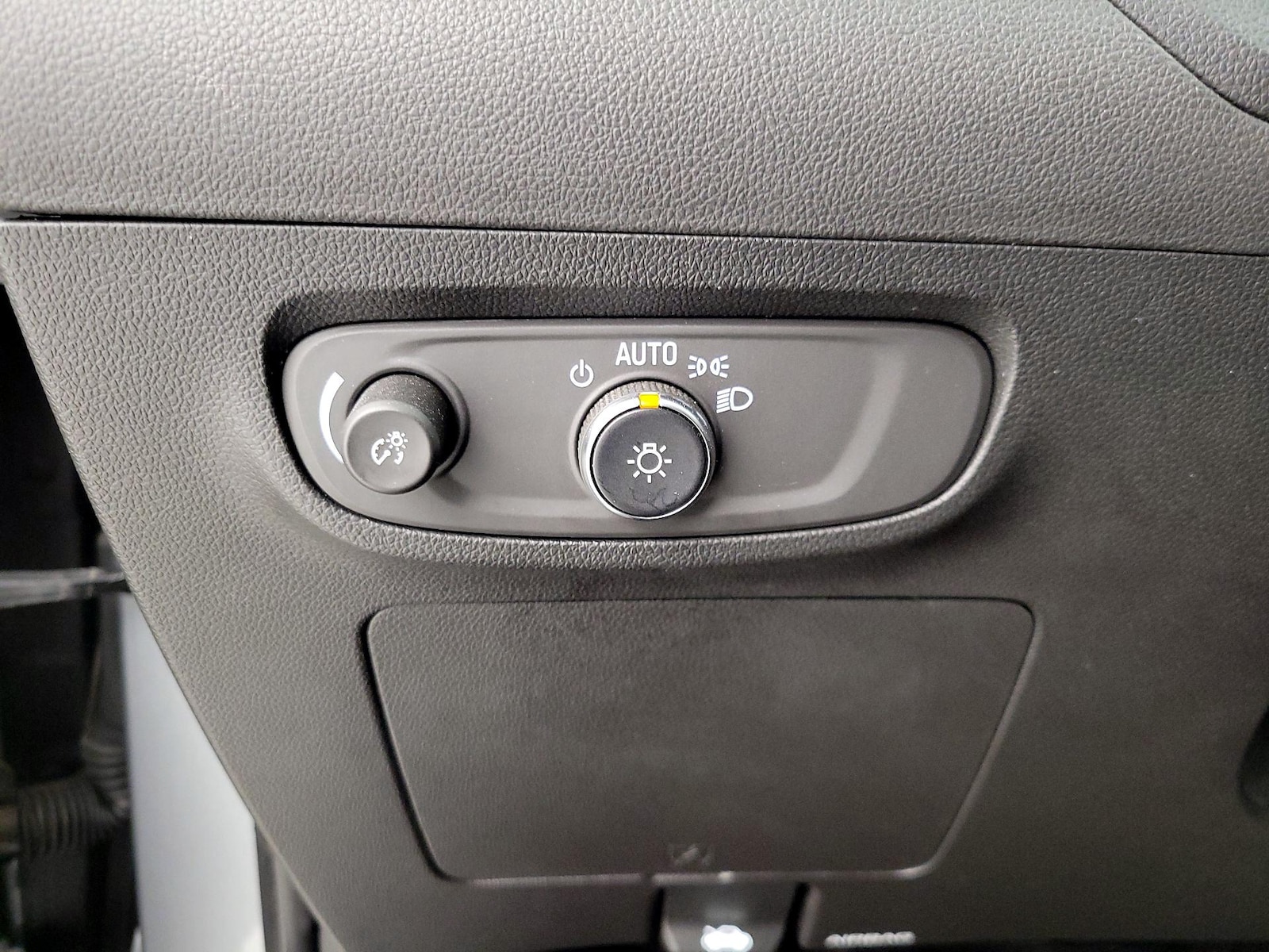2024 Buick Encore GX Sport Touring - Photo 14