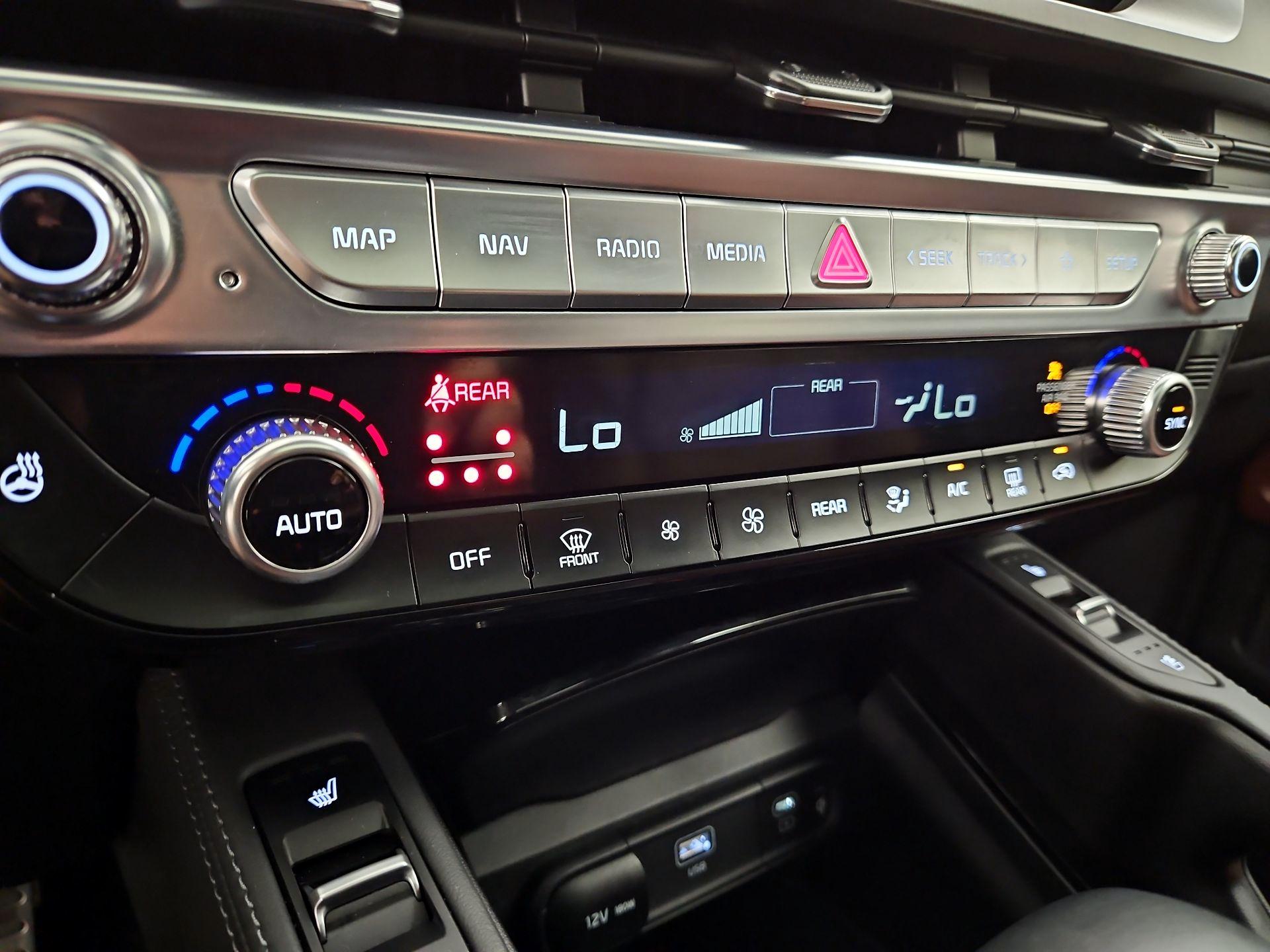 Thumbnail: 2023 Kia Telluride - 17