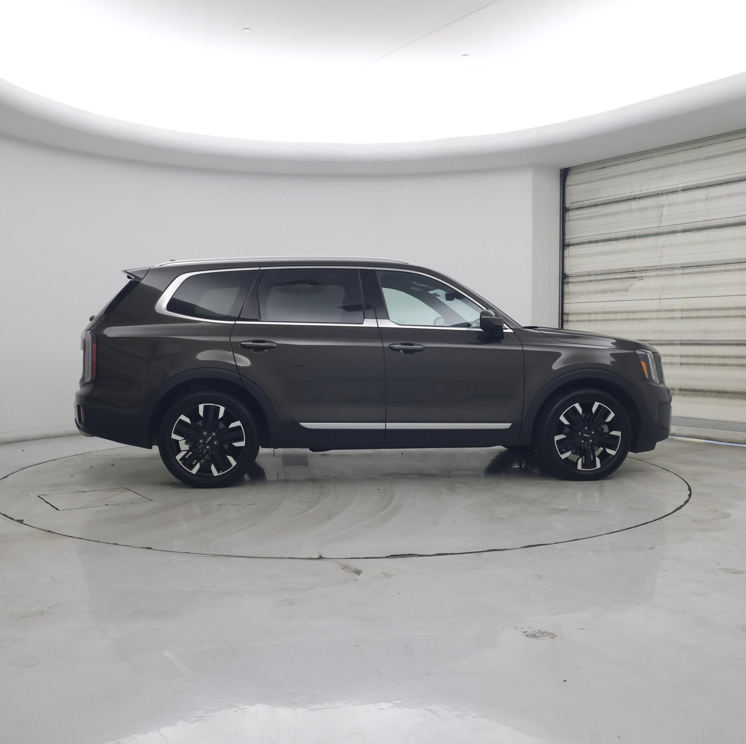 Thumbnail: 2023 Kia Telluride - 7