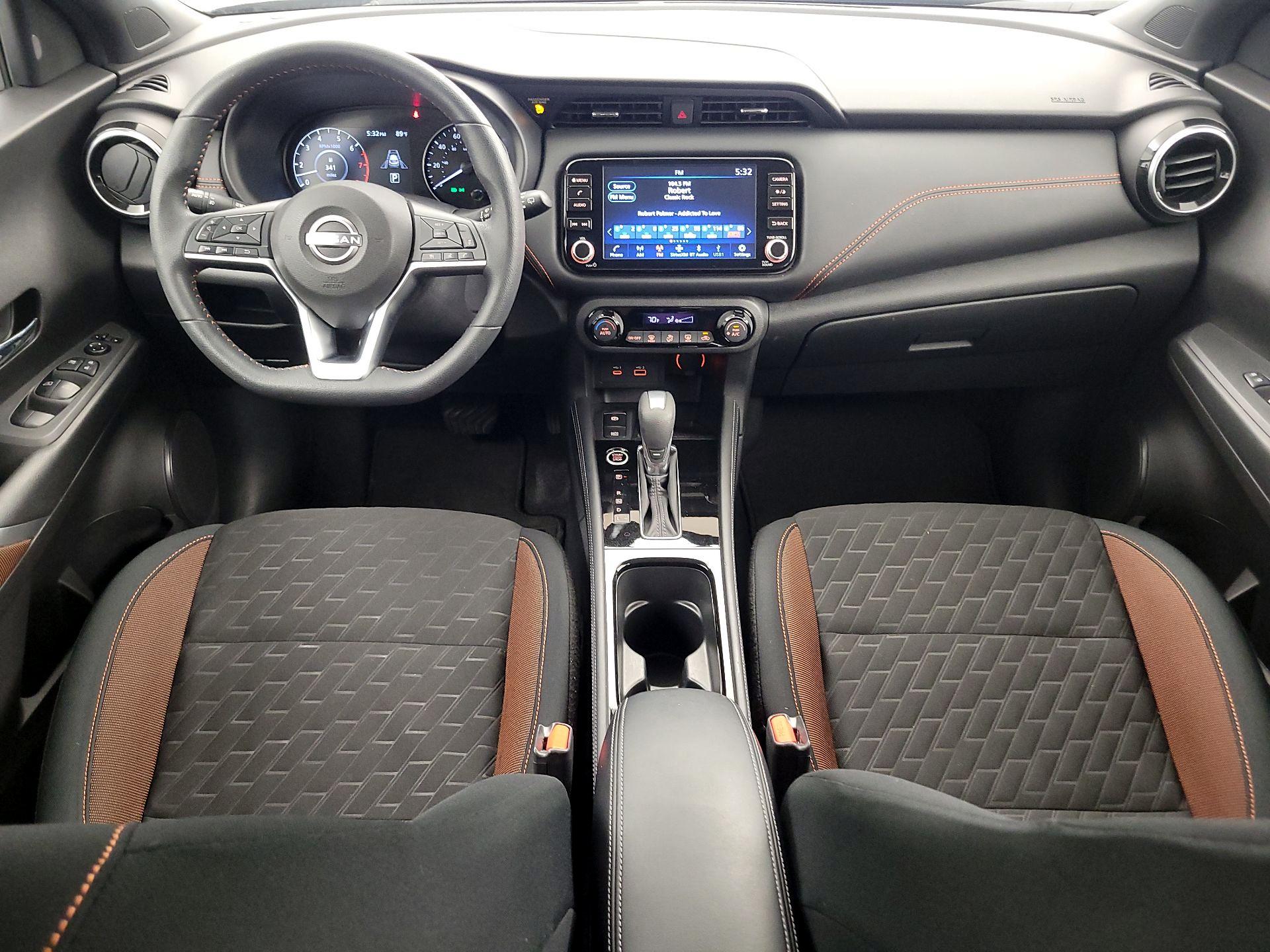 Thumbnail: 2023 Nissan Kicks - 9