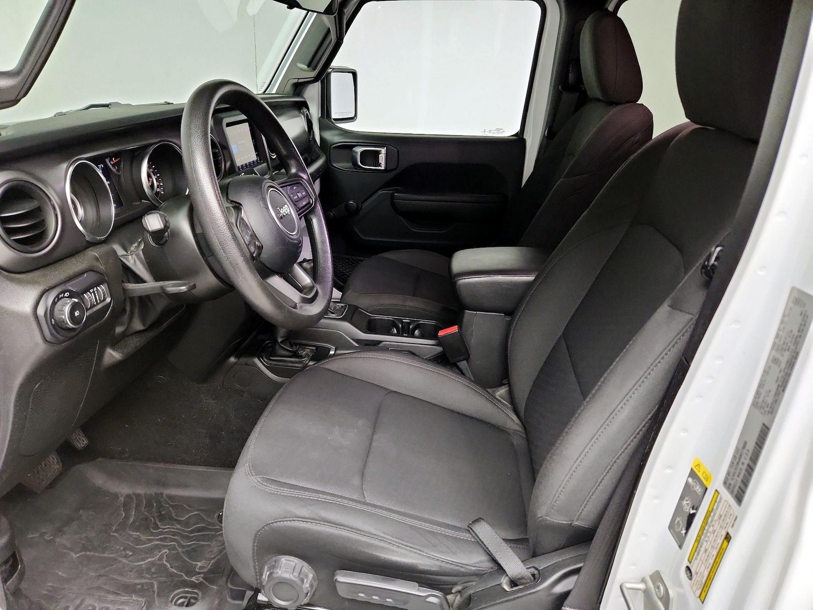2022 Jeep Wrangler Unlimited Willys Sport - Photo 10