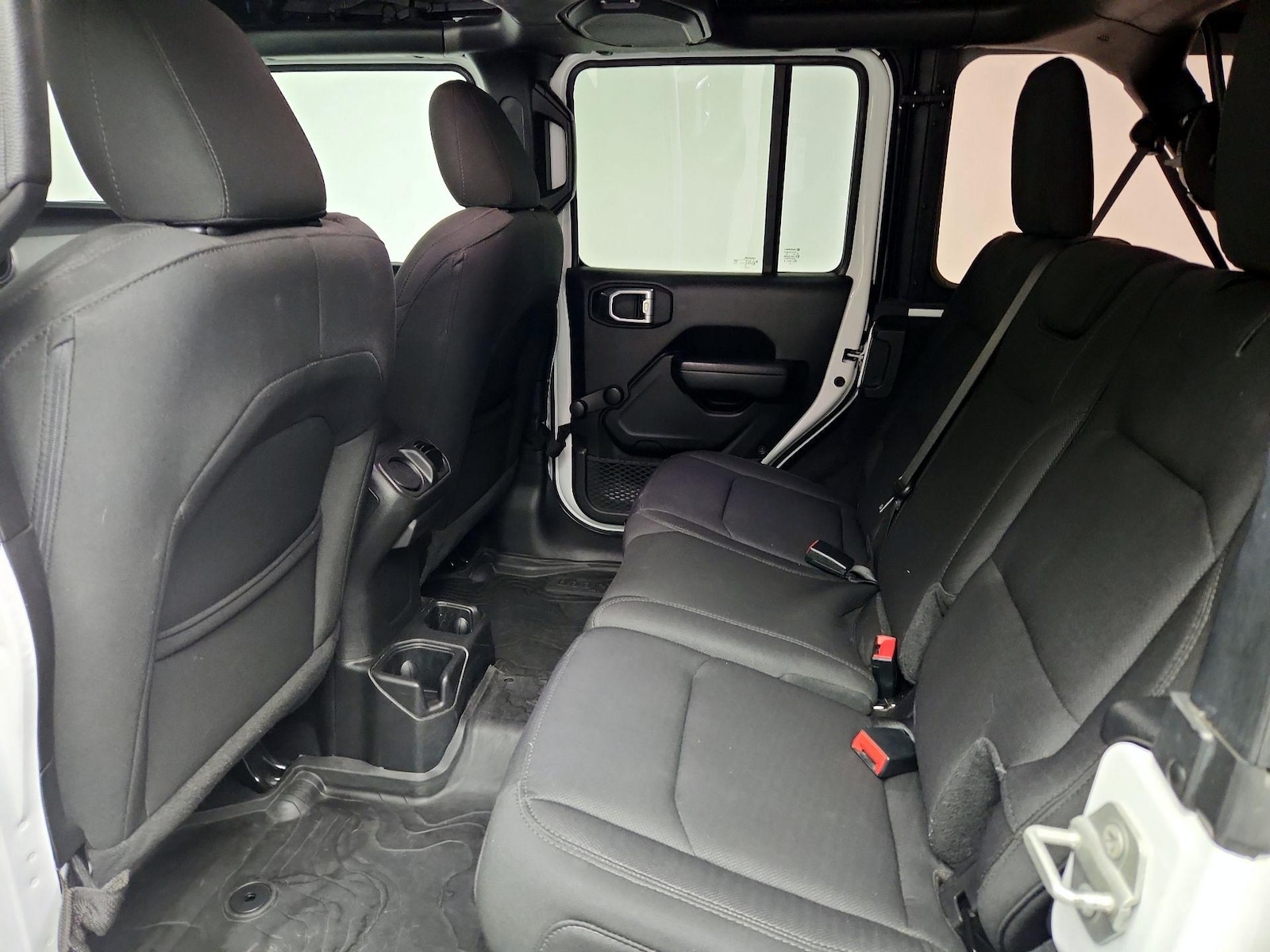 2022 Jeep Wrangler Unlimited Willys Sport - Photo 18