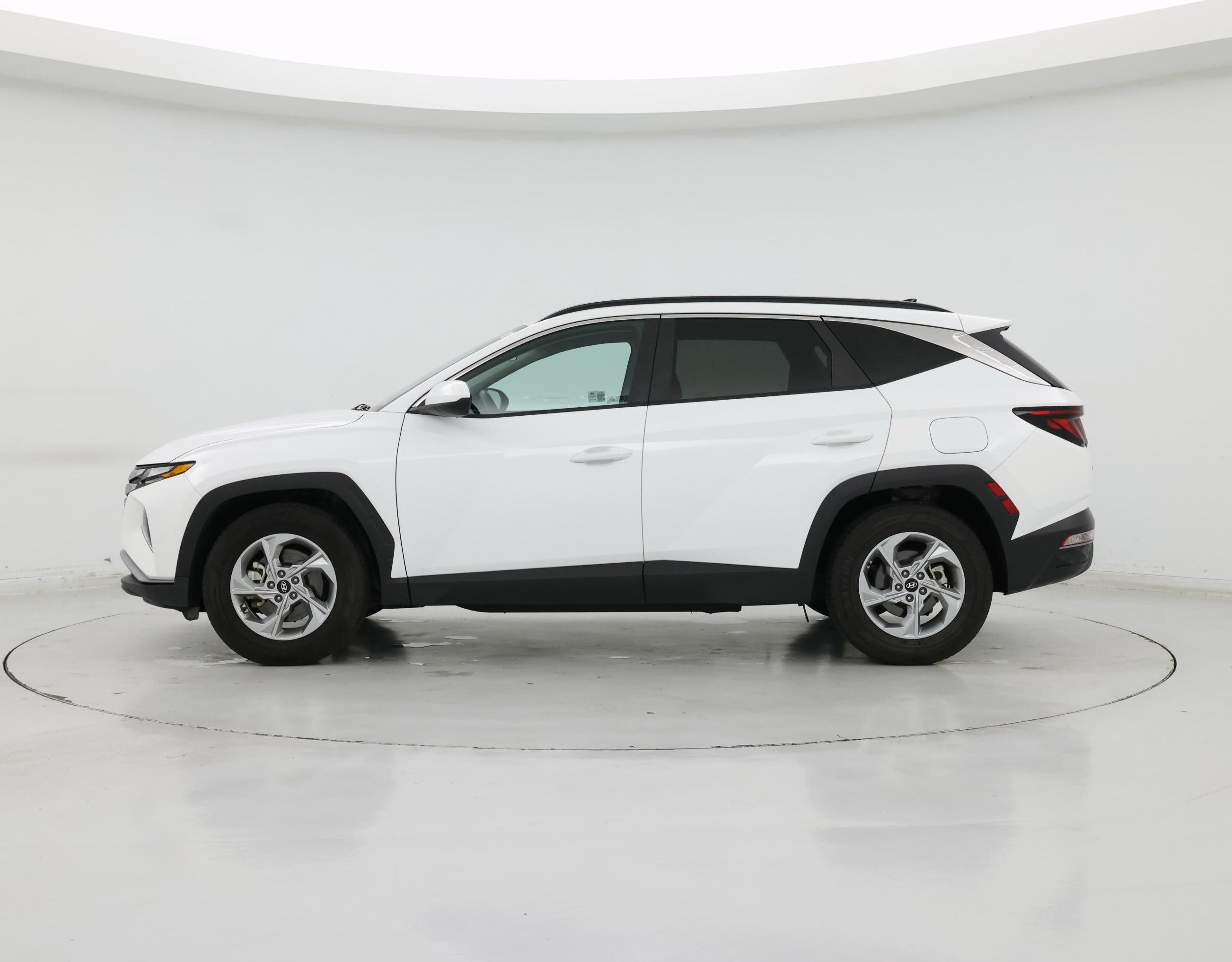Thumbnail: 2024 Hyundai Tucson - 3