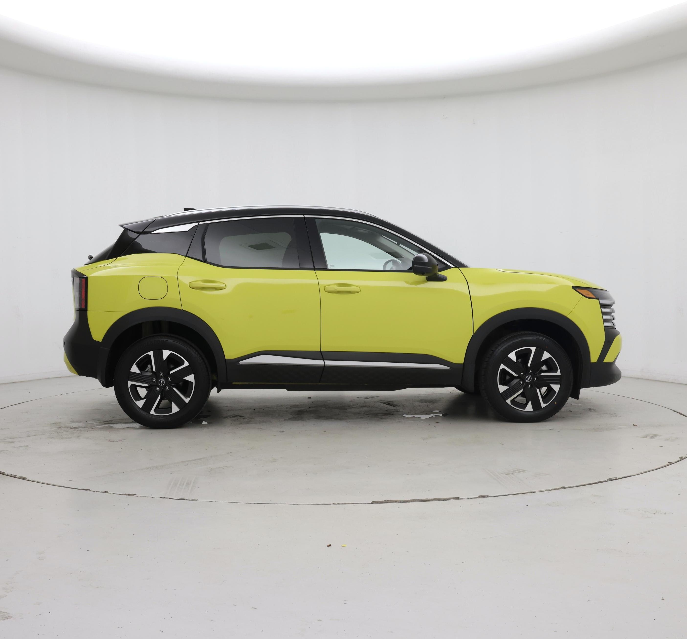 Thumbnail: 2025 Nissan Kicks - 7
